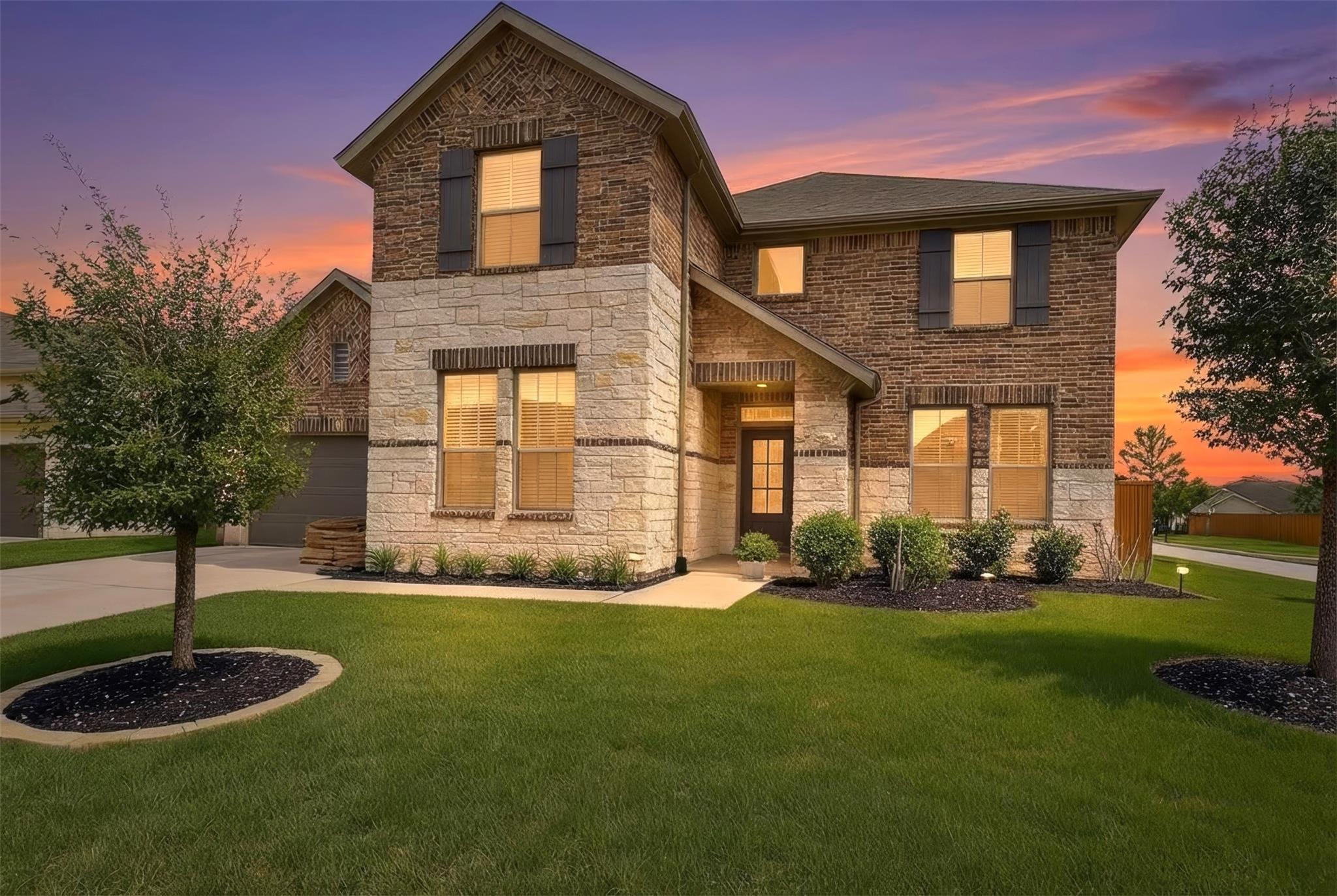 8502 Oceanmist Cove Drive — photo