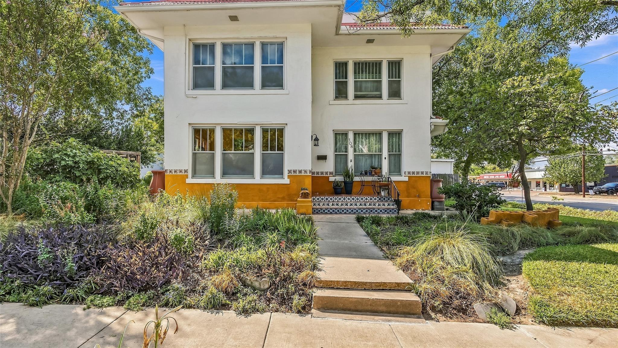 108 N Sterling Avenue — photo