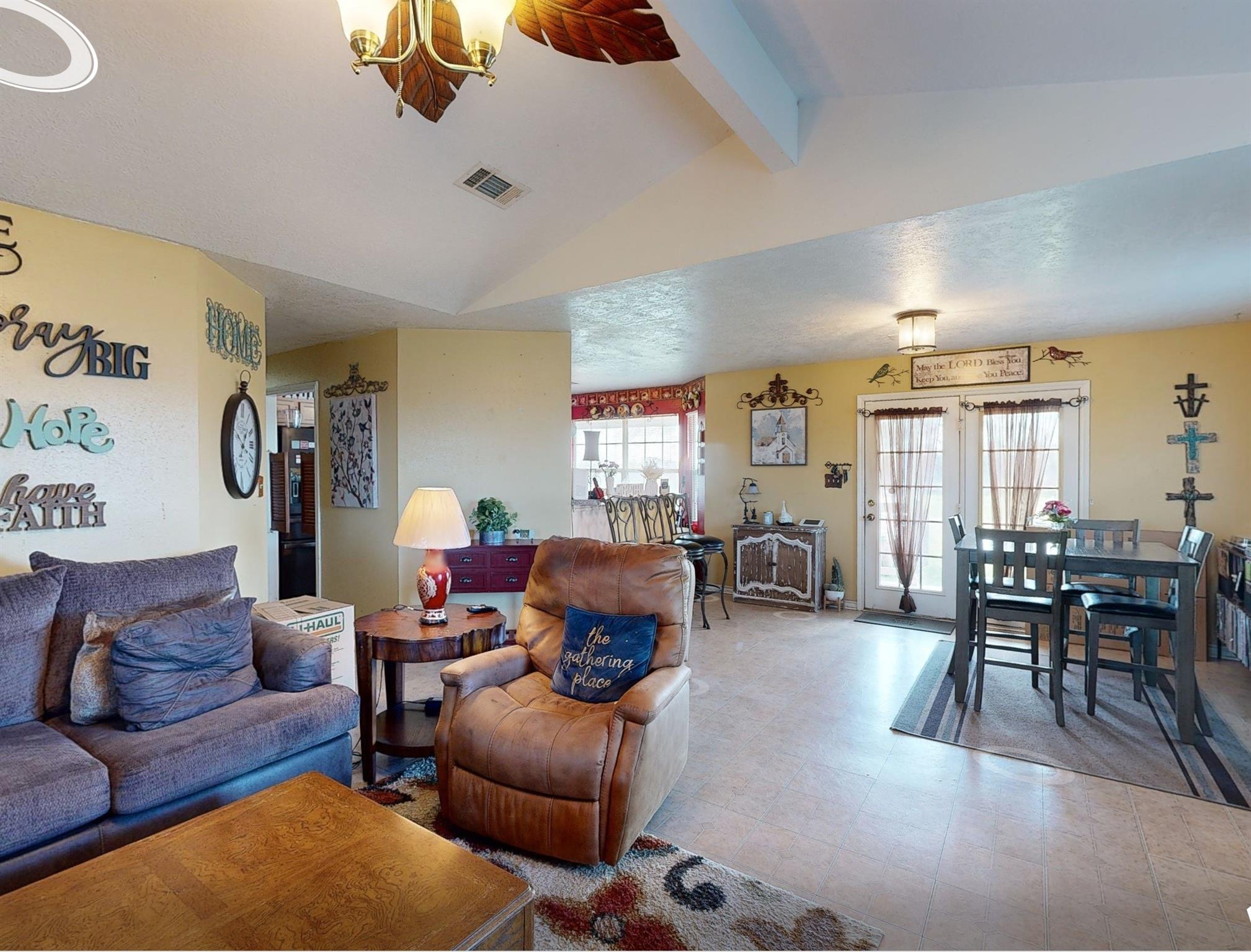 2464 Barker Prairie Road — photo
