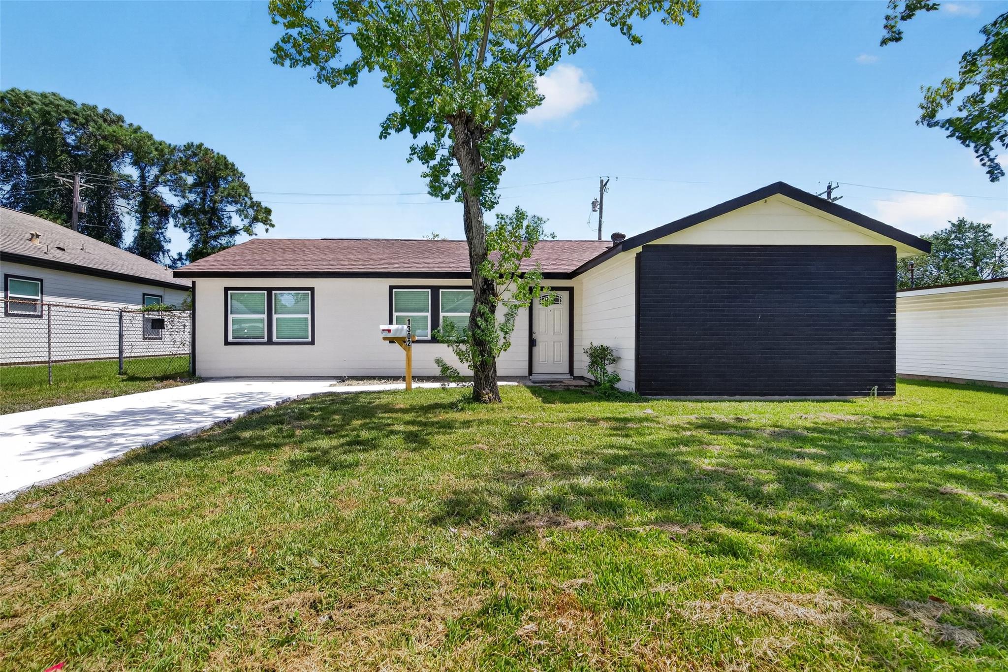 1302 Appomattox Drive — photo