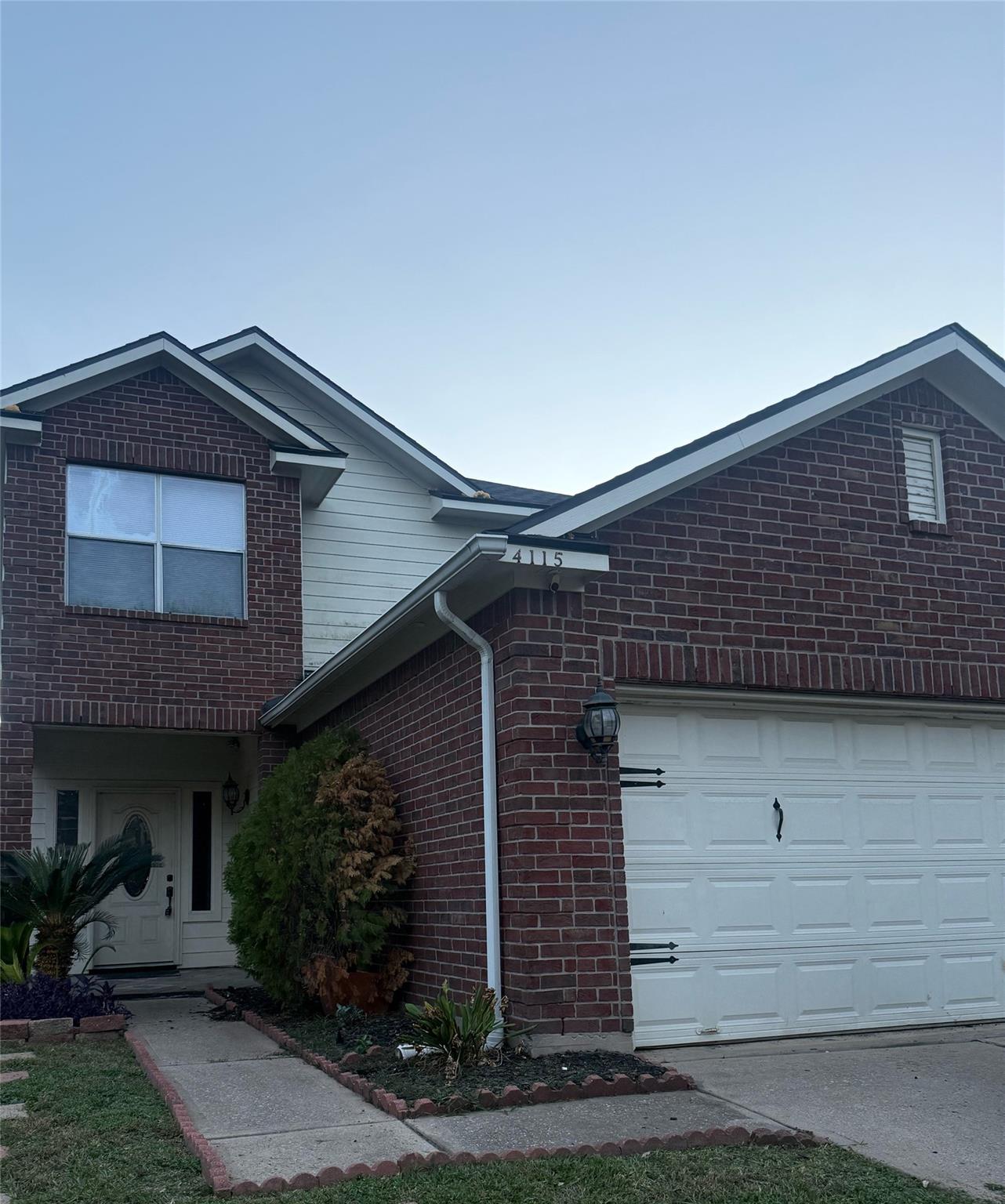 4115 Mistissin Lane — photo