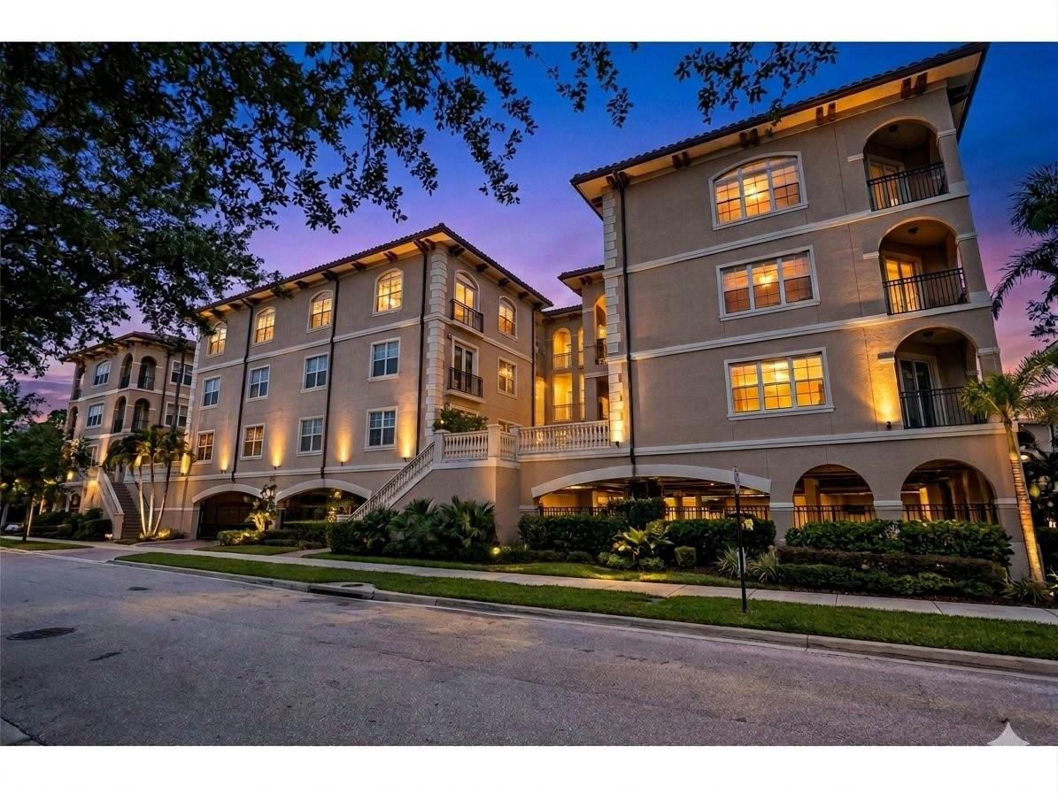 7134 Mapleridge Street #3F — photo