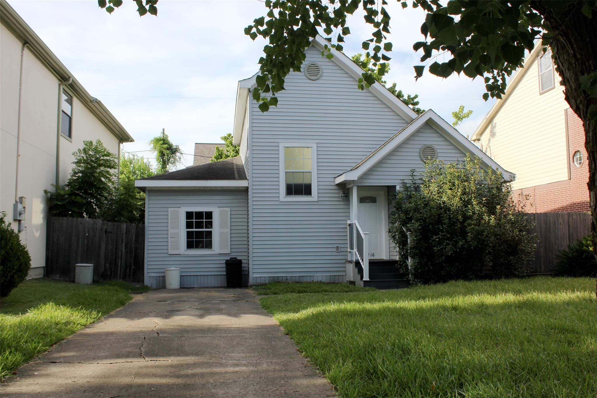 4416 Holt Street — photo