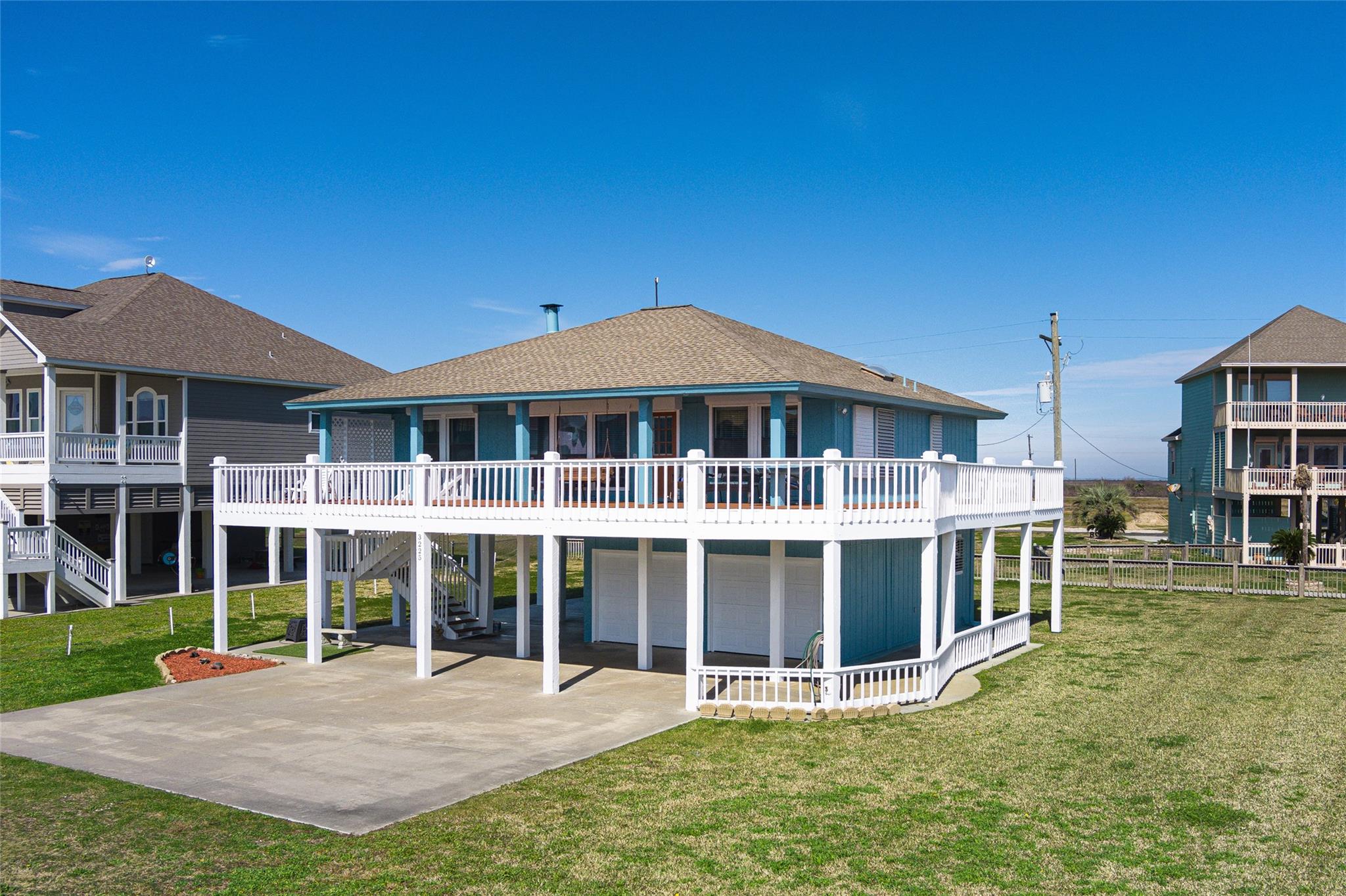 3225 Sea Castle Drive — photo