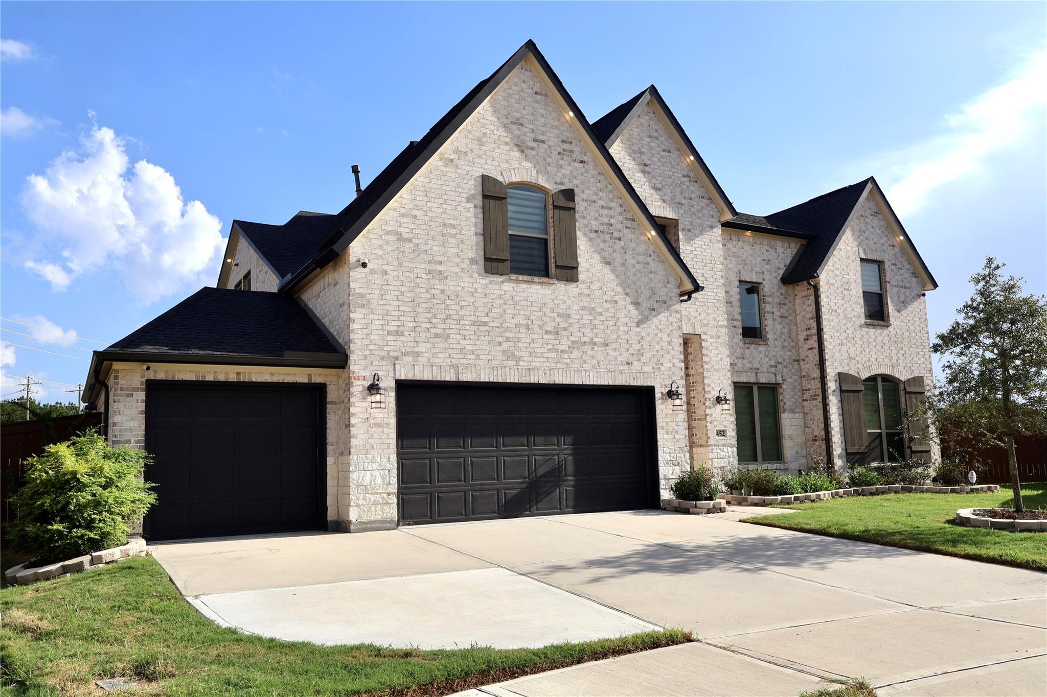 452 Pace Bend Court — photo