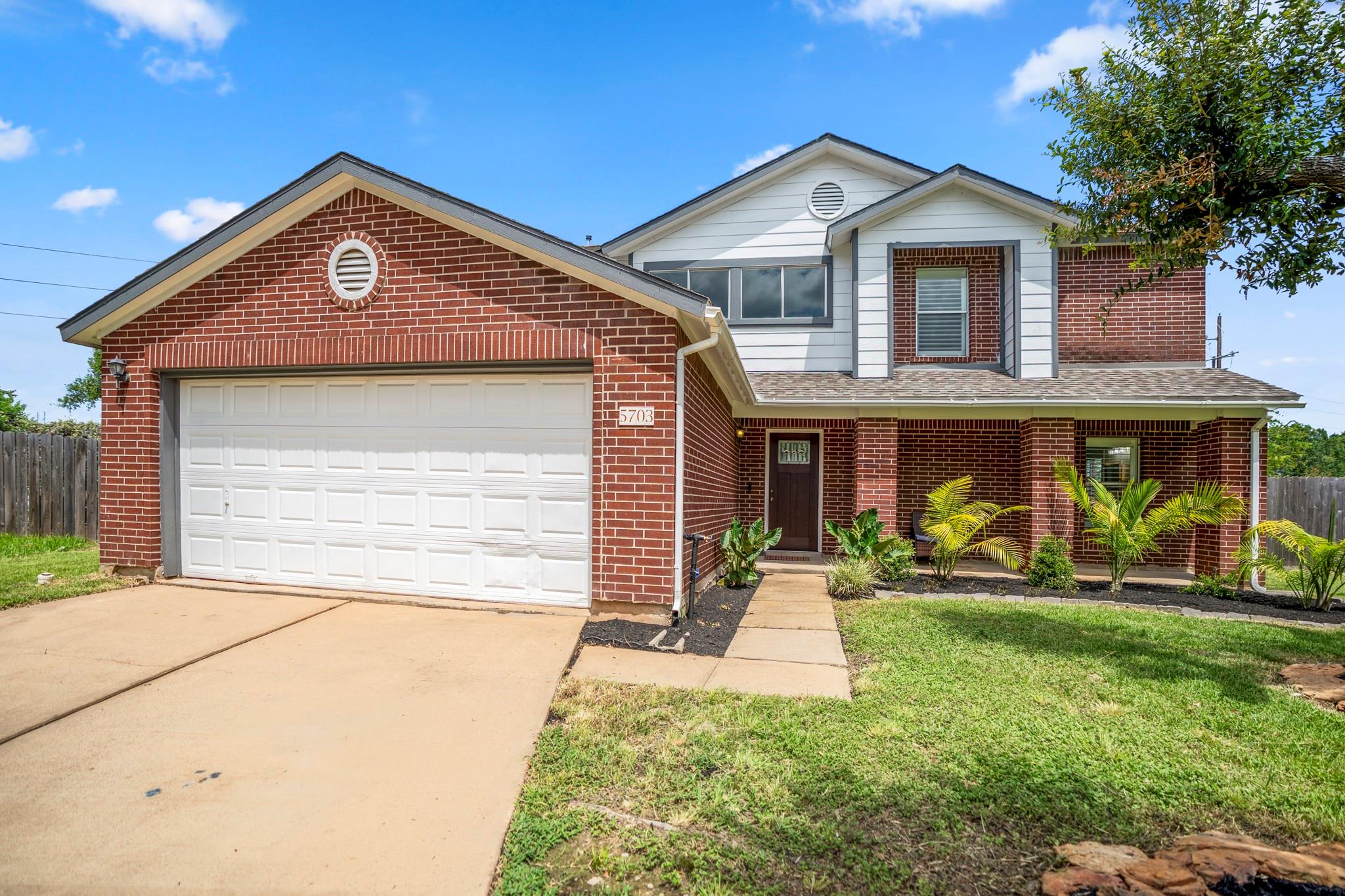 5703 Silas Creek Court — photo