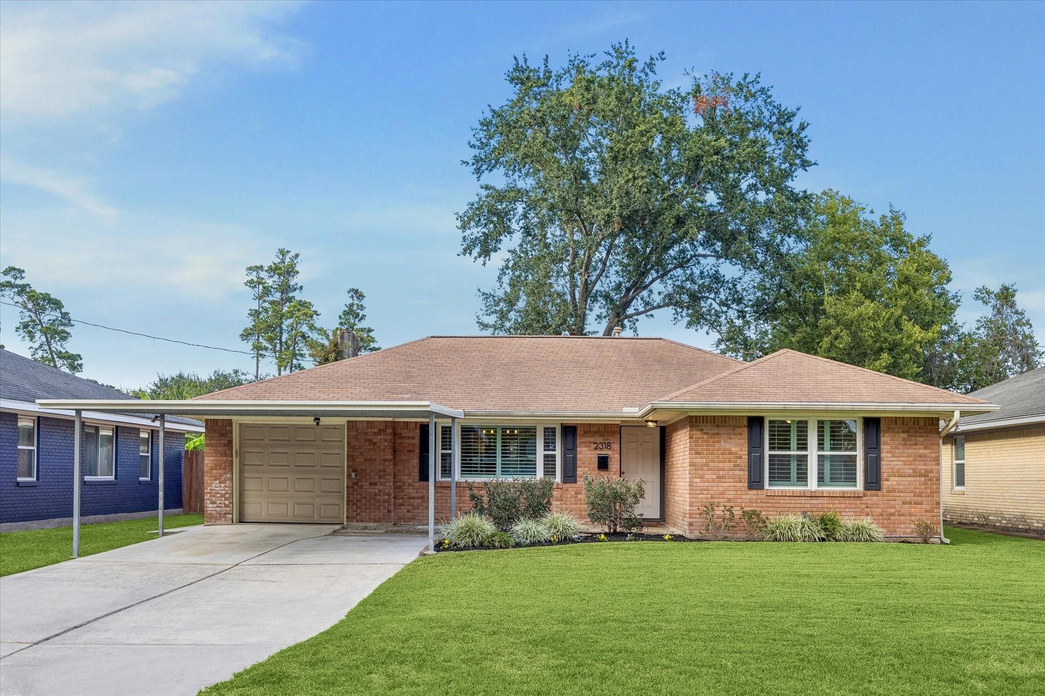 2318 Cheshire Lane — photo