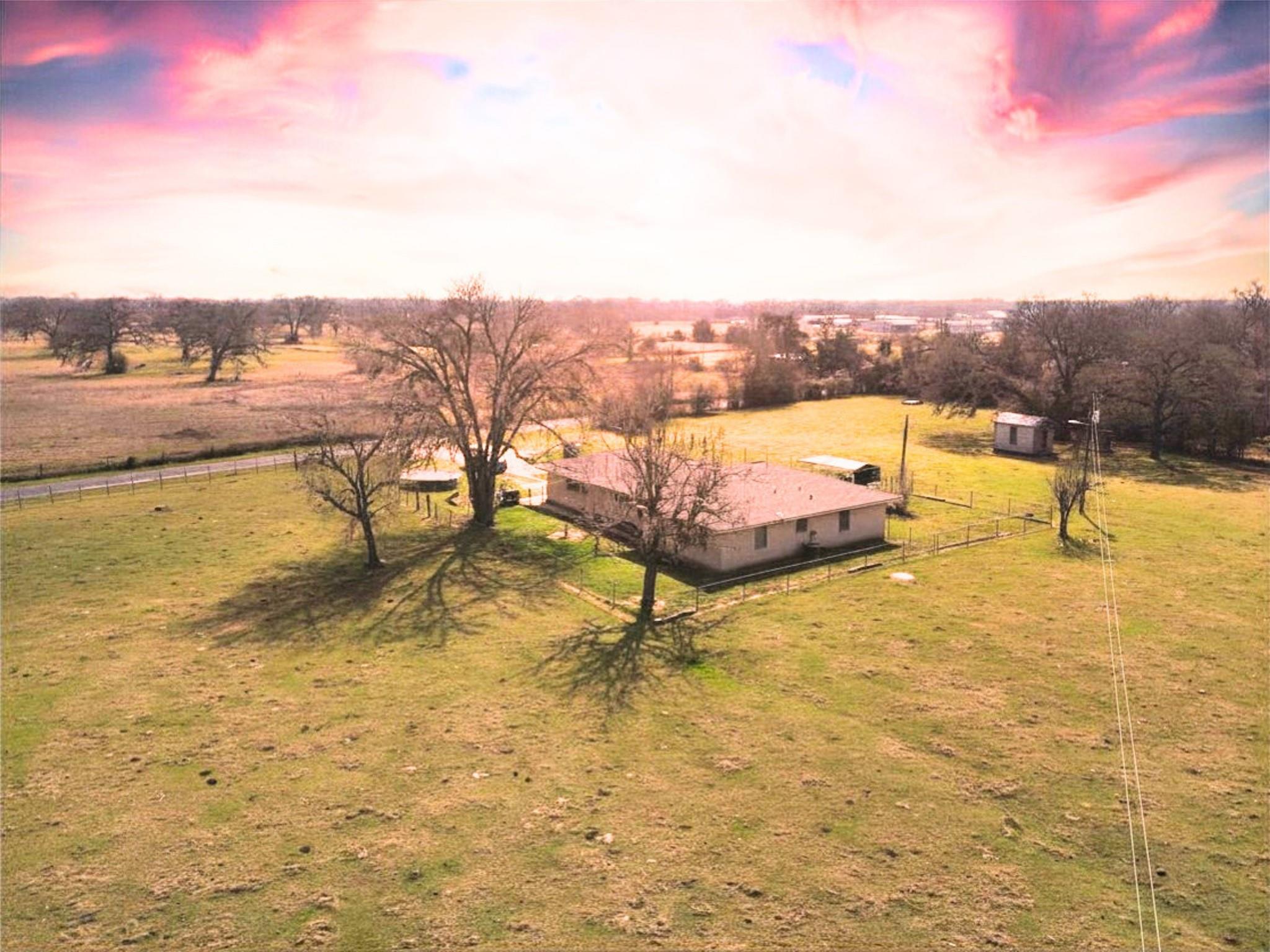 22052 Chapman Road, Hempstead, TX 77445 — photo 2