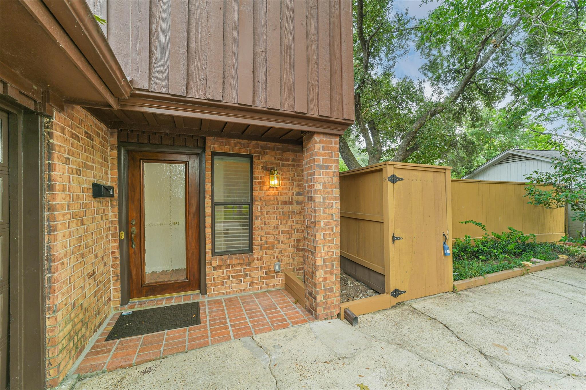3111 Rockyridge Drive — photo