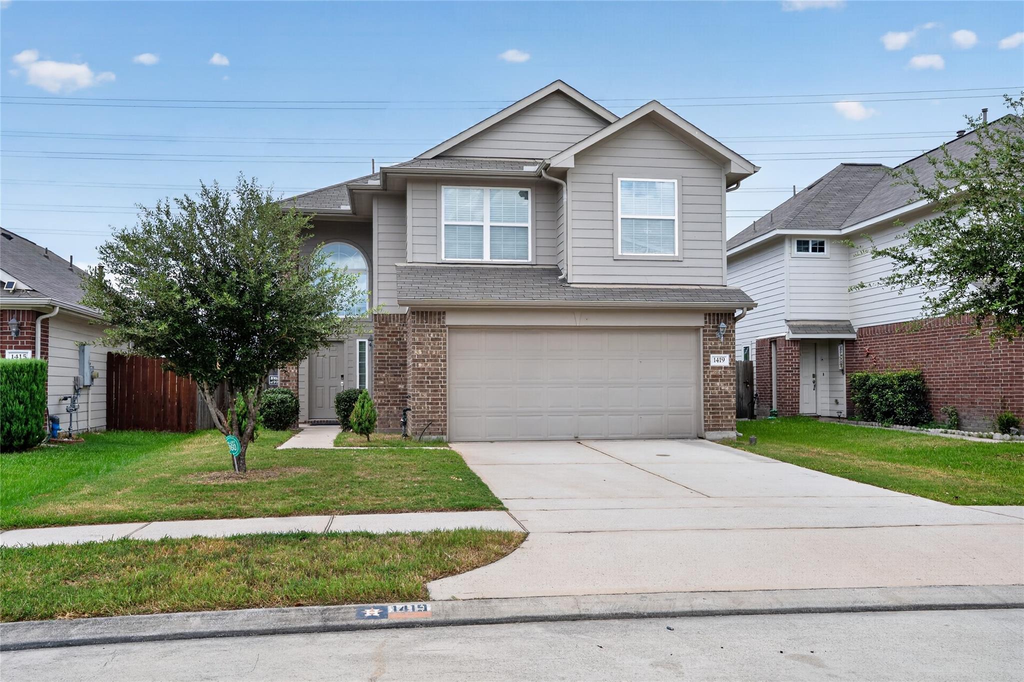 1419 Oxford Meadow Drive — photo