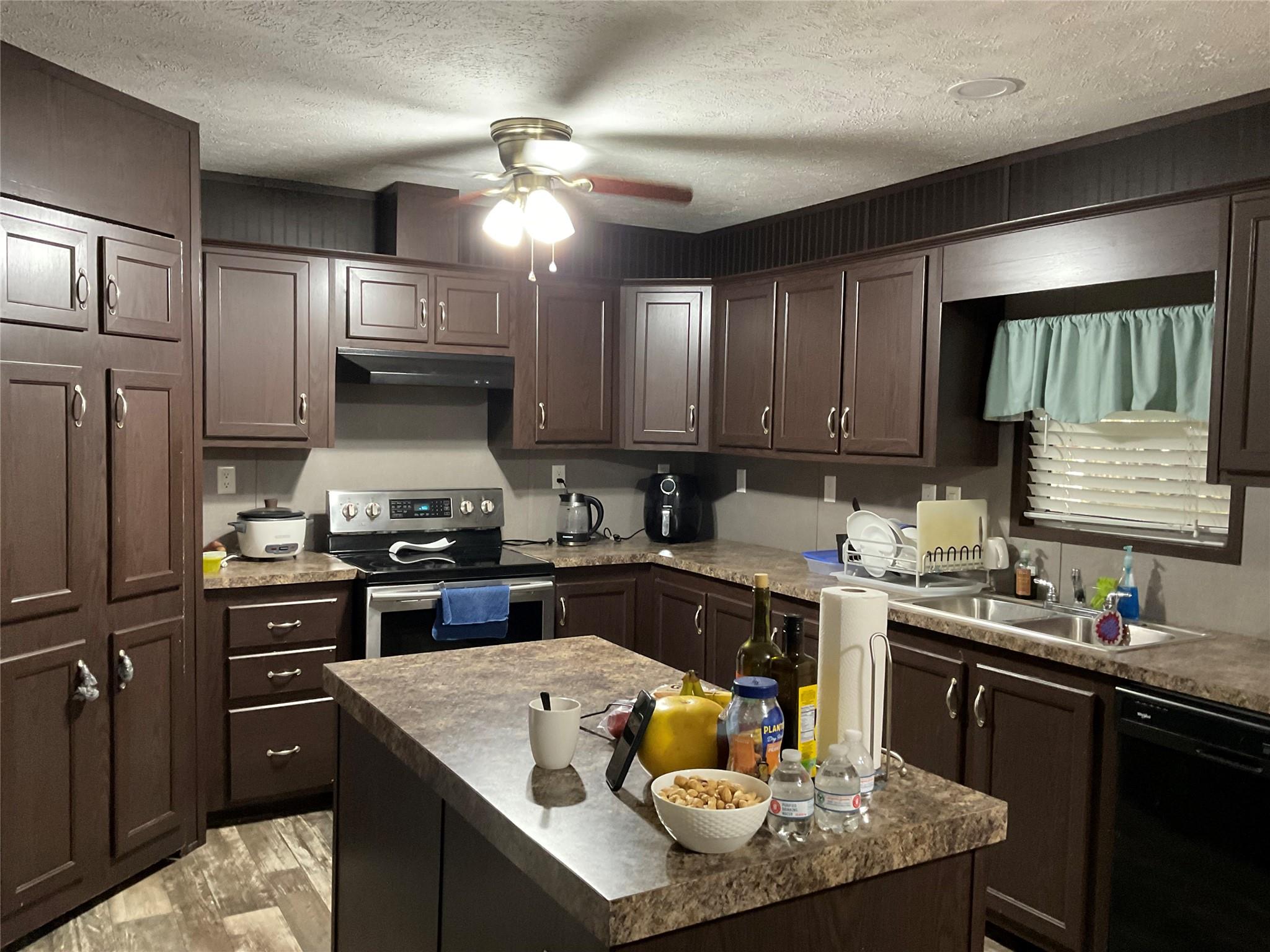 149 W Creek, Trinity, TX 75862 — photo 3