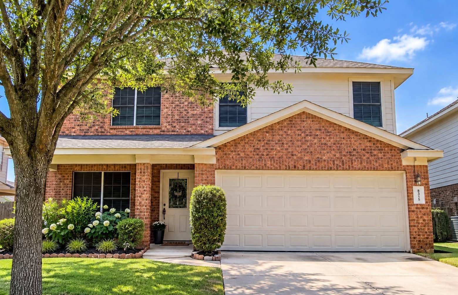 8315 Sycamore Lane — photo