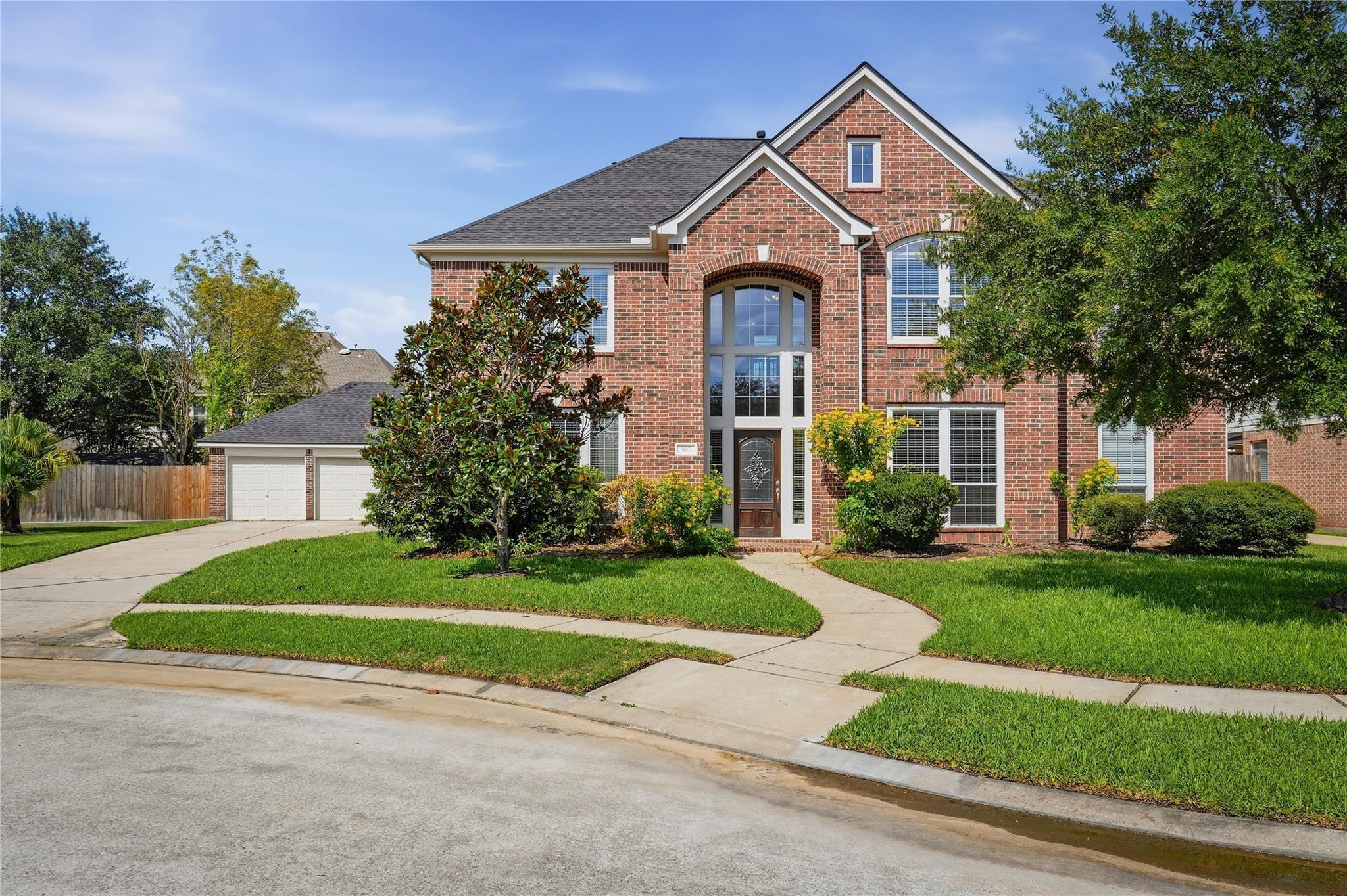 907 Colorado Springs Court — photo