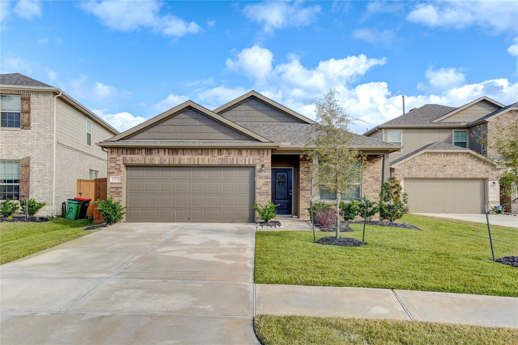 1309 Coco Ray Lane — photo