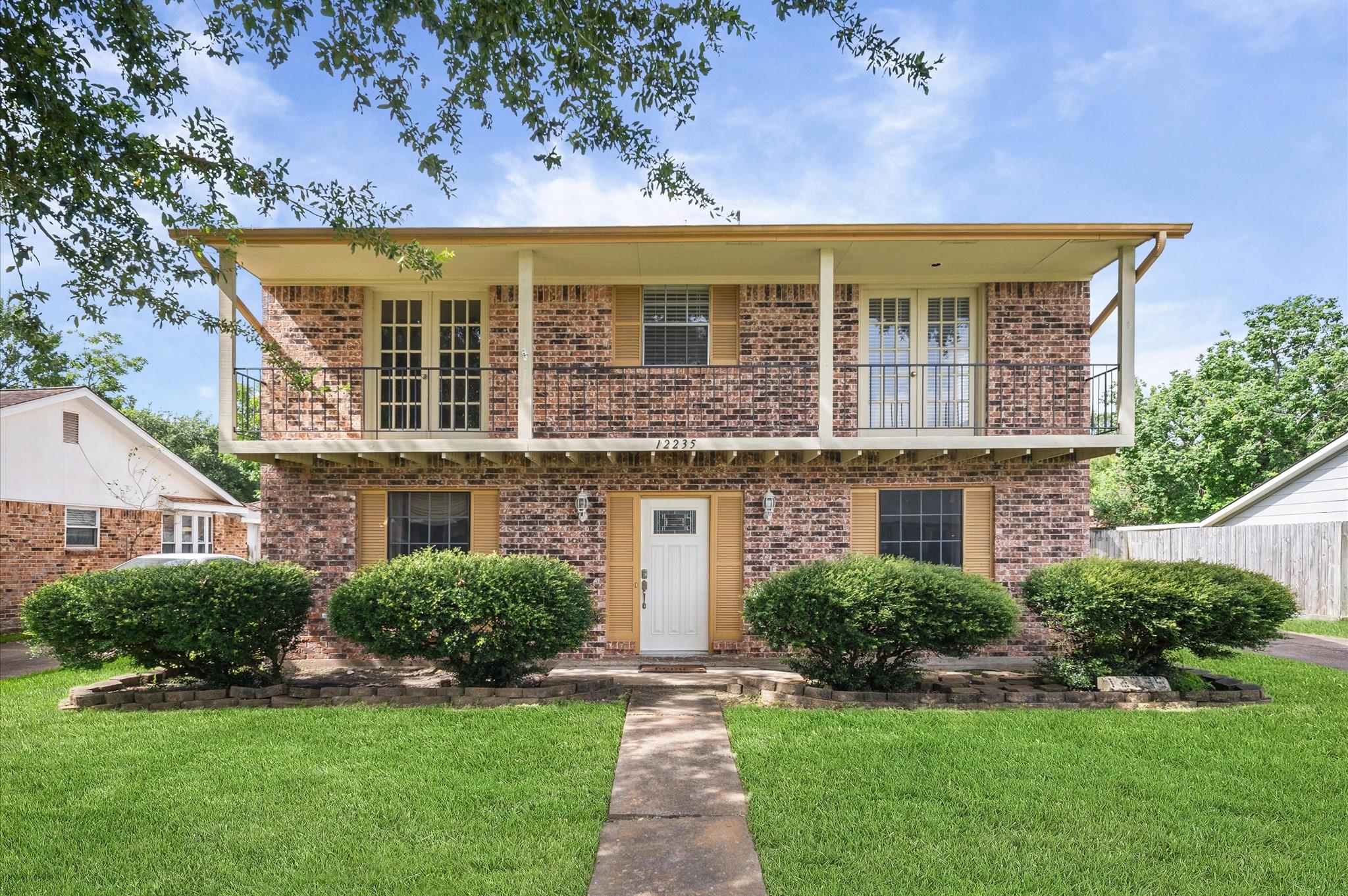 12235 Alston Drive — photo