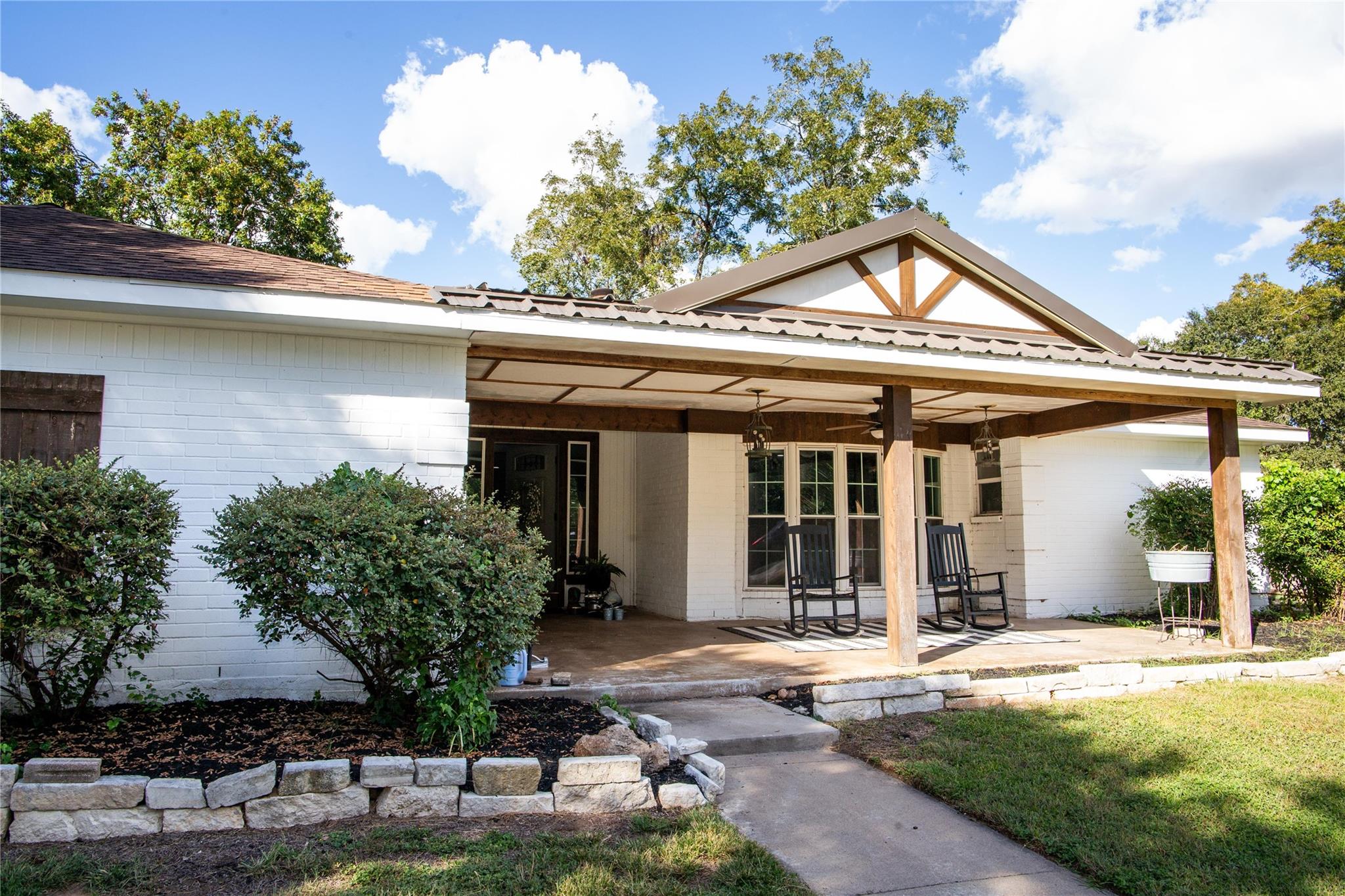 14902 Bernard Timbers Dr — photo
