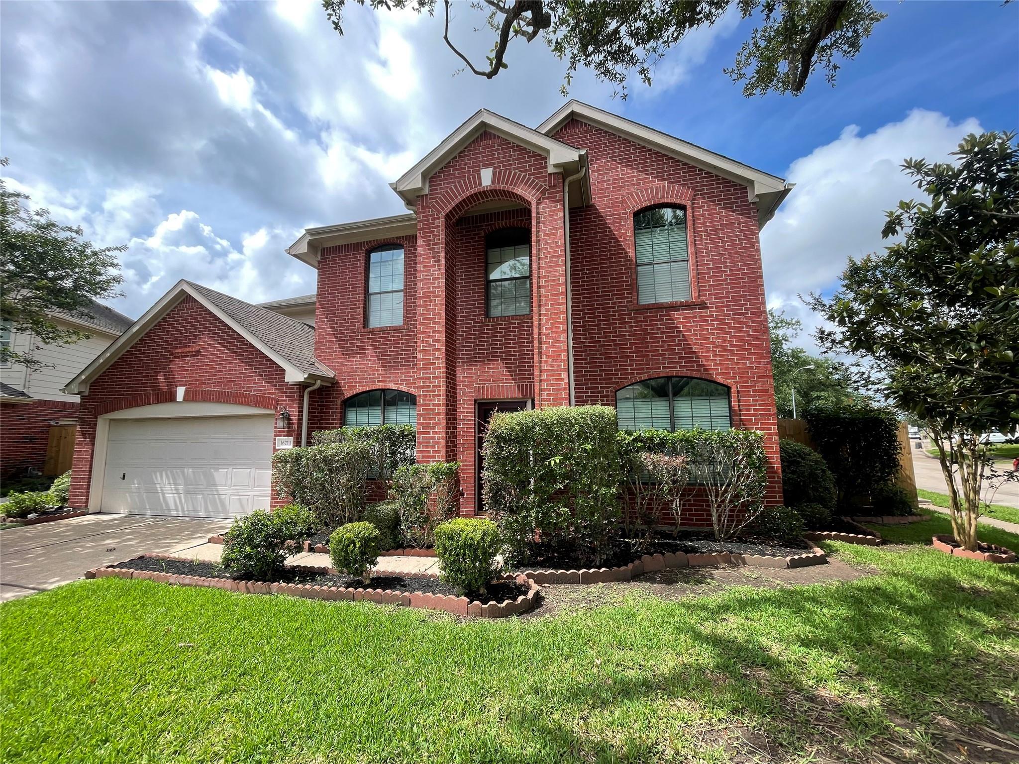 16211 Quiet Canyon Court — photo