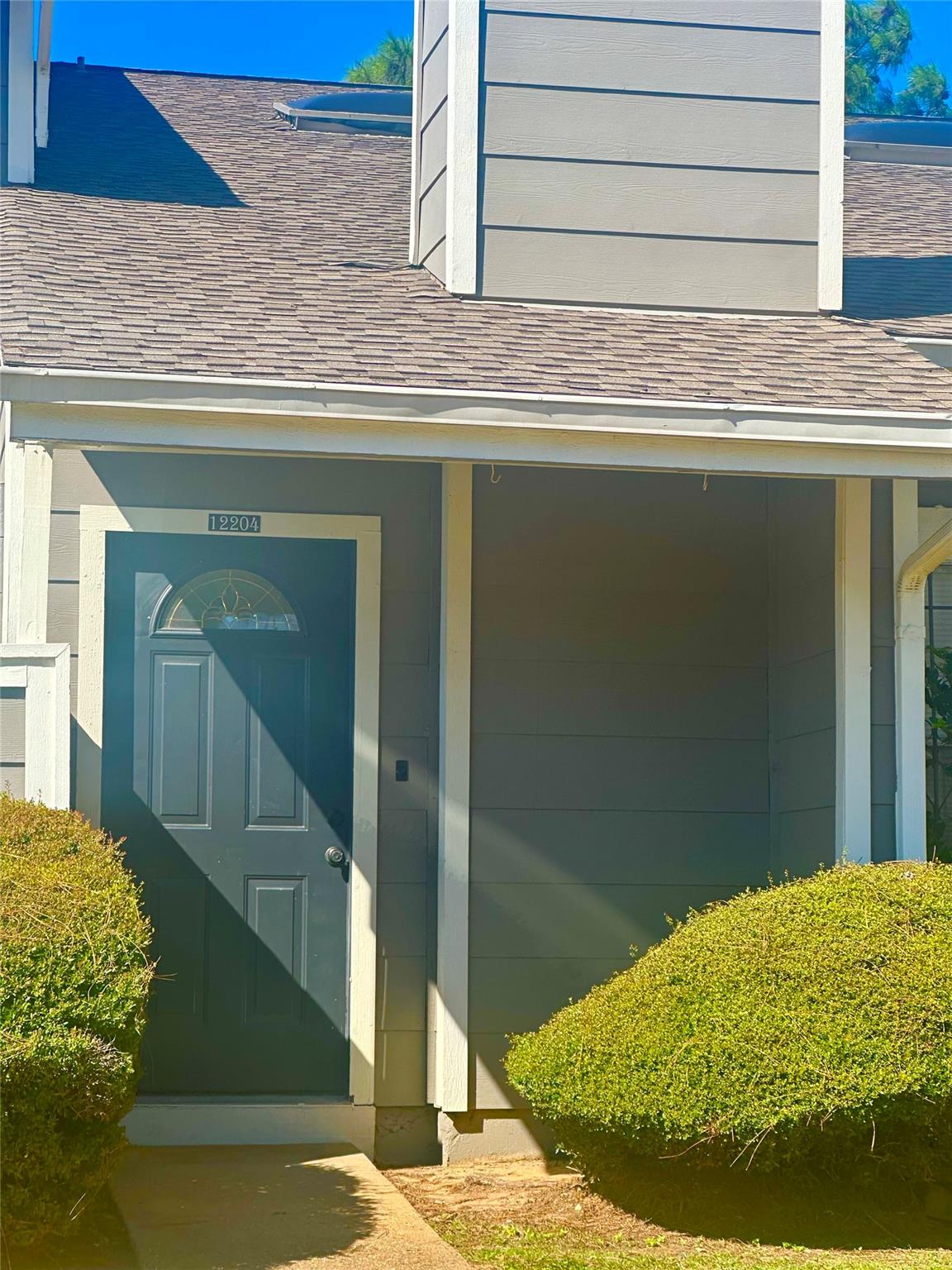 12204 Coppertree Lane — photo