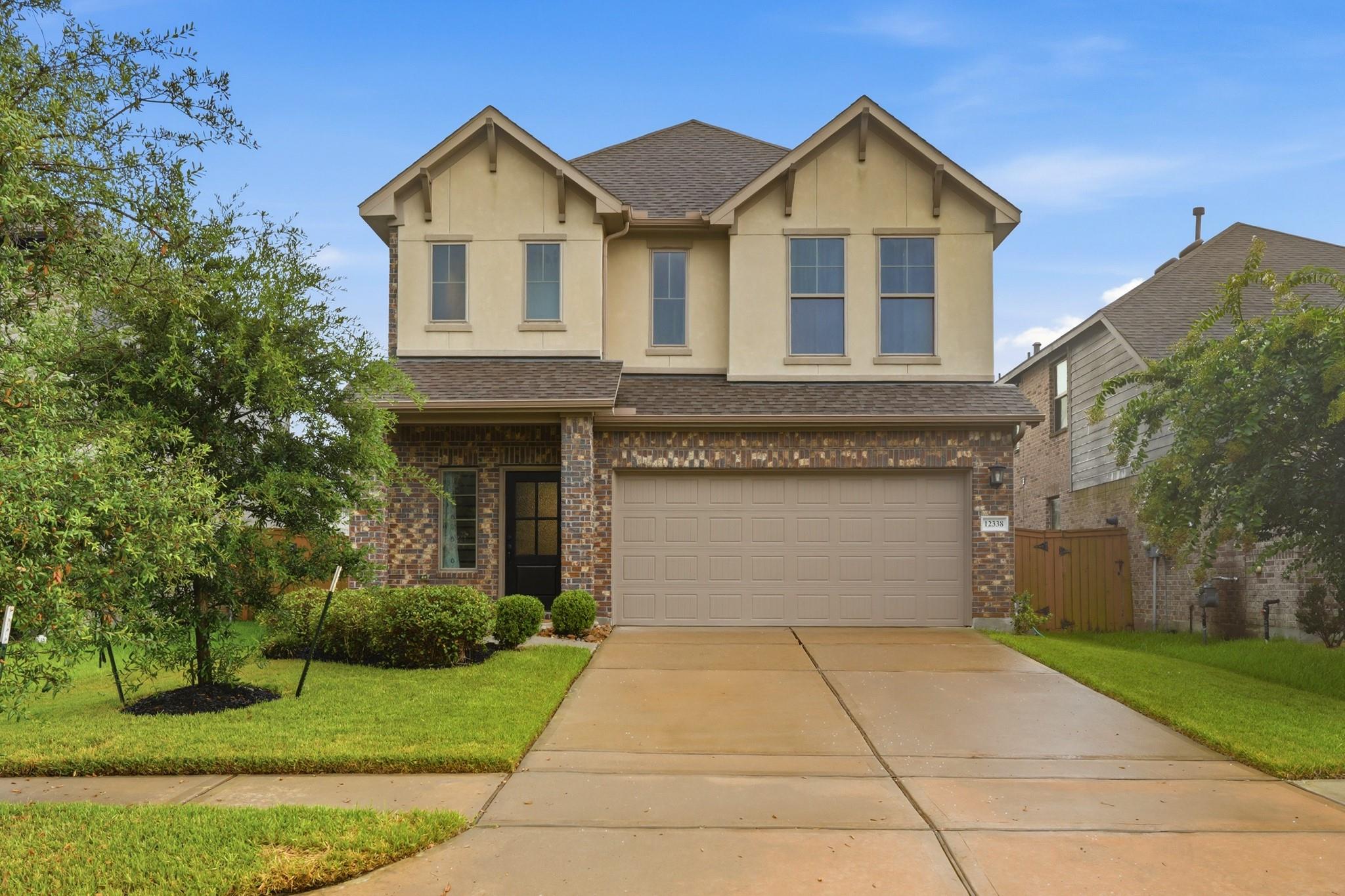 12338 Clunie Pass Drive — photo