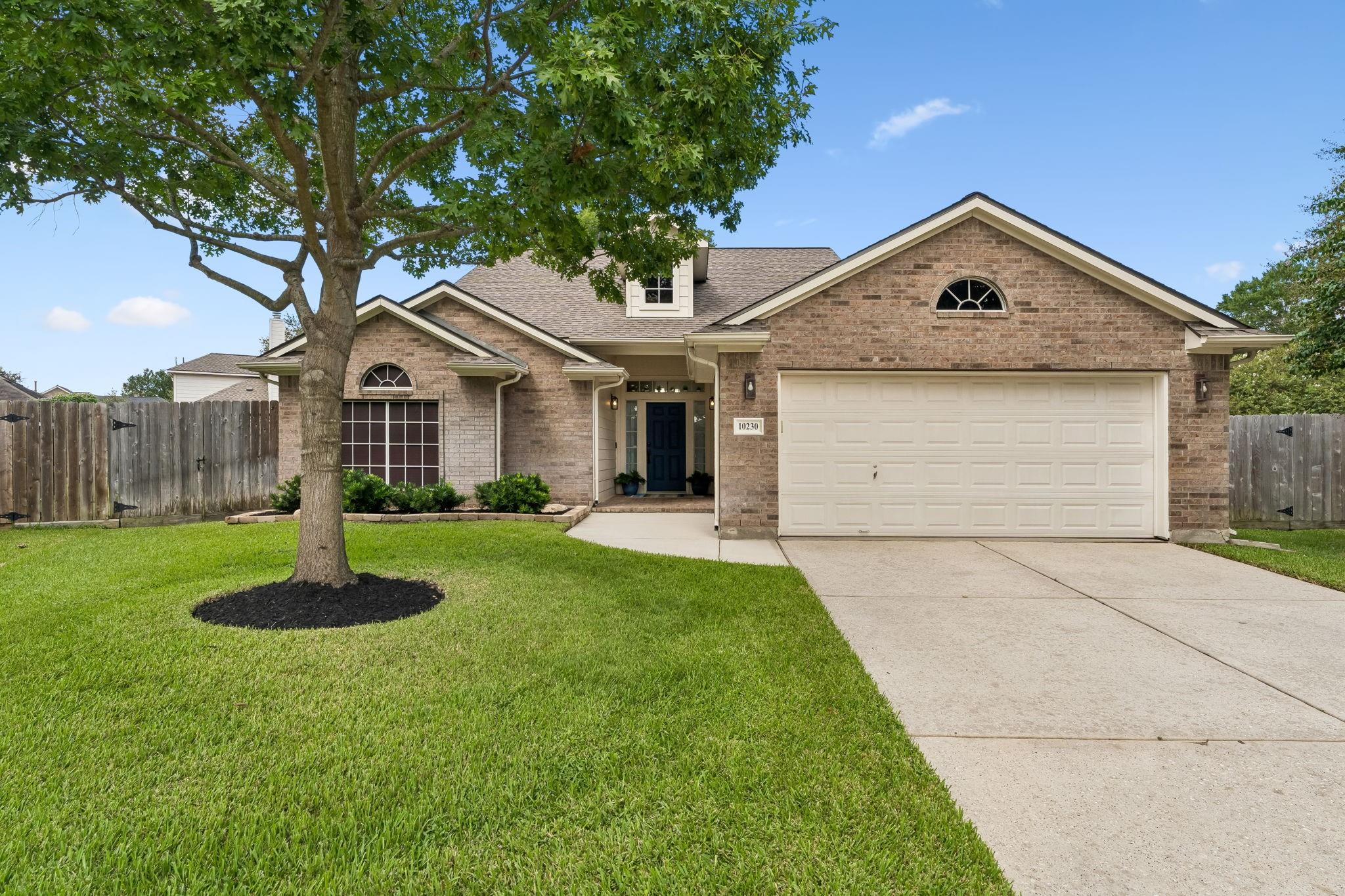 10230 Squirehill Court — photo