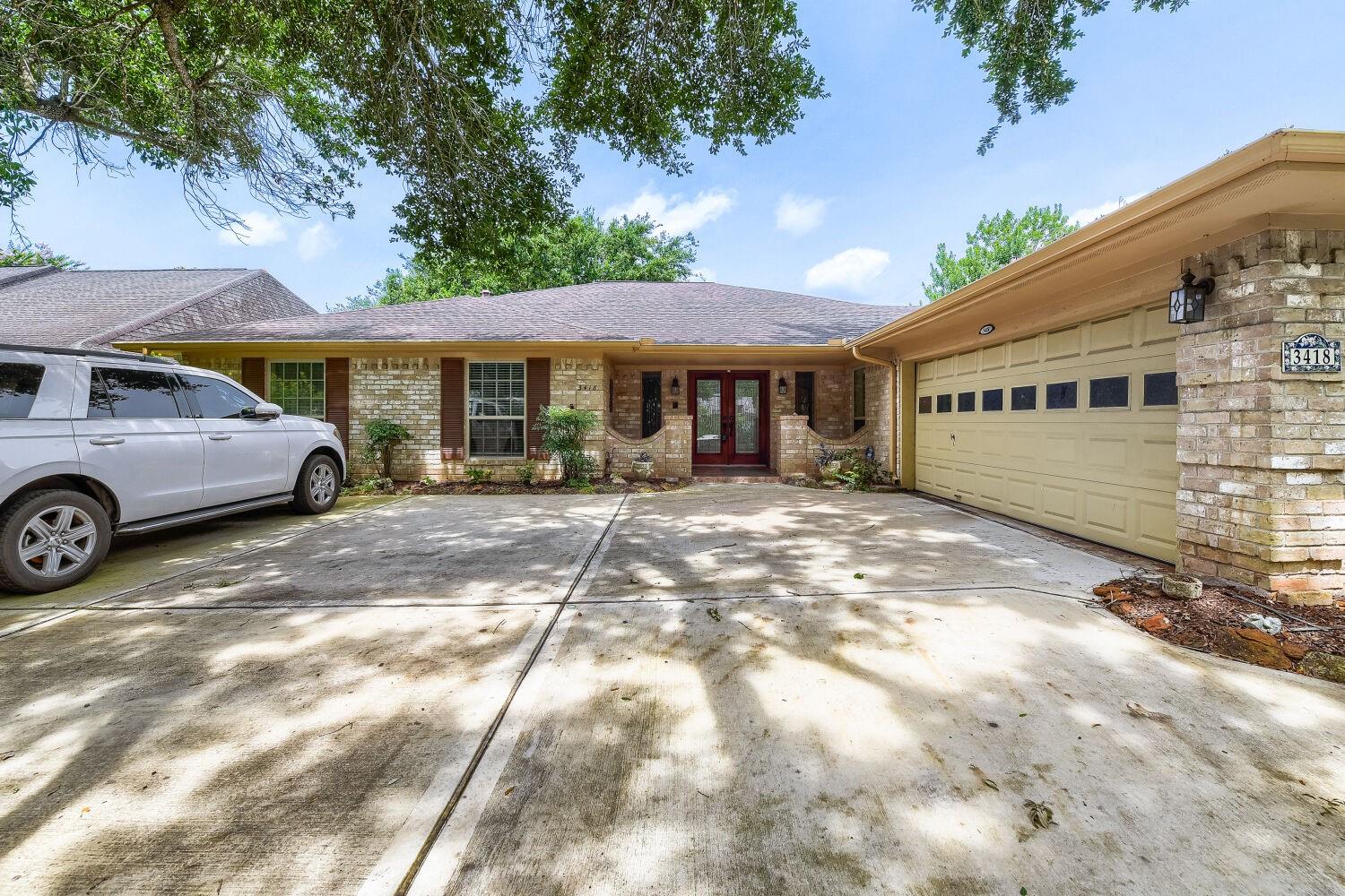 3418 Crow Valley Drive — photo