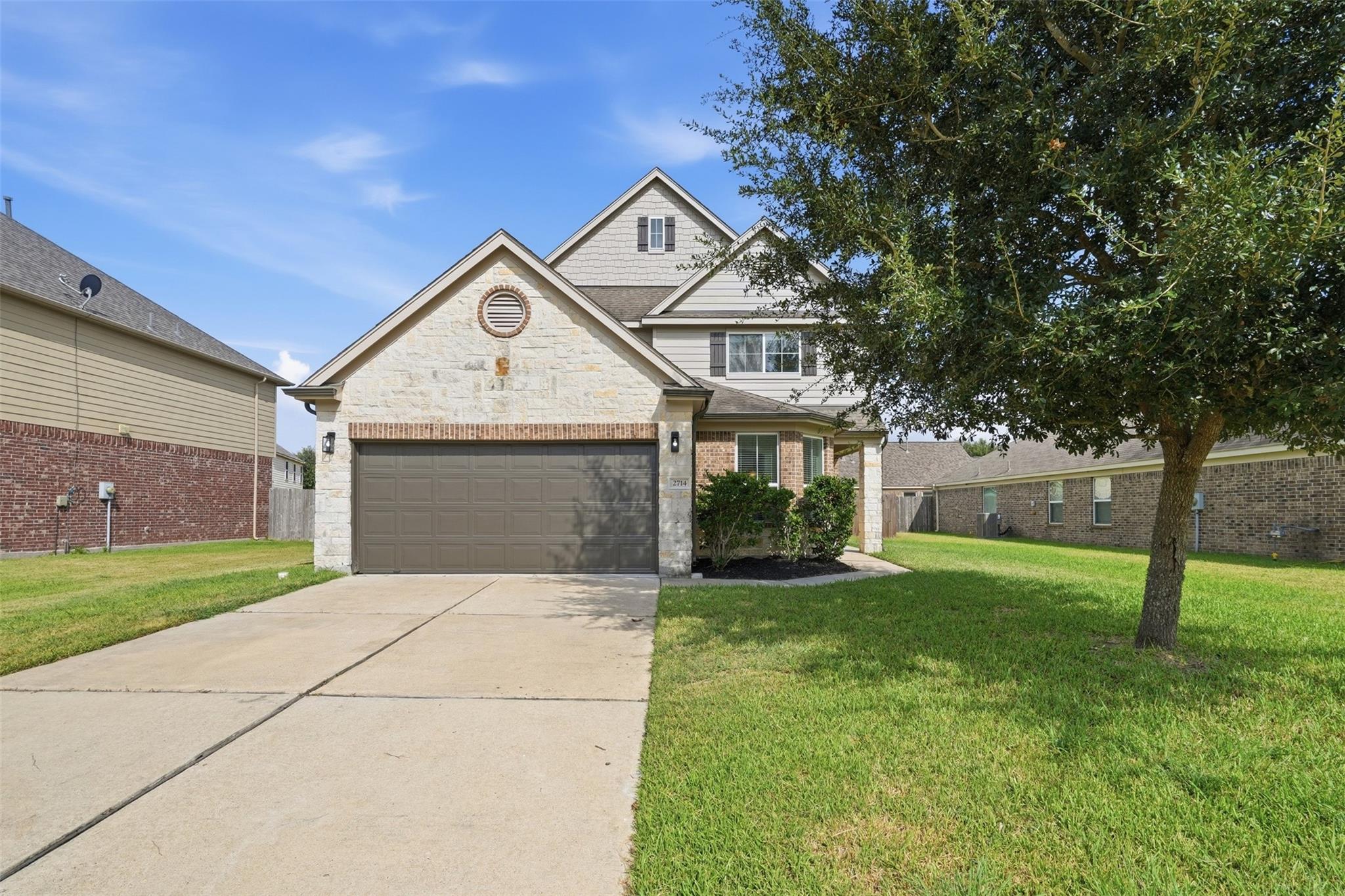 2714 Finwood Drive — photo