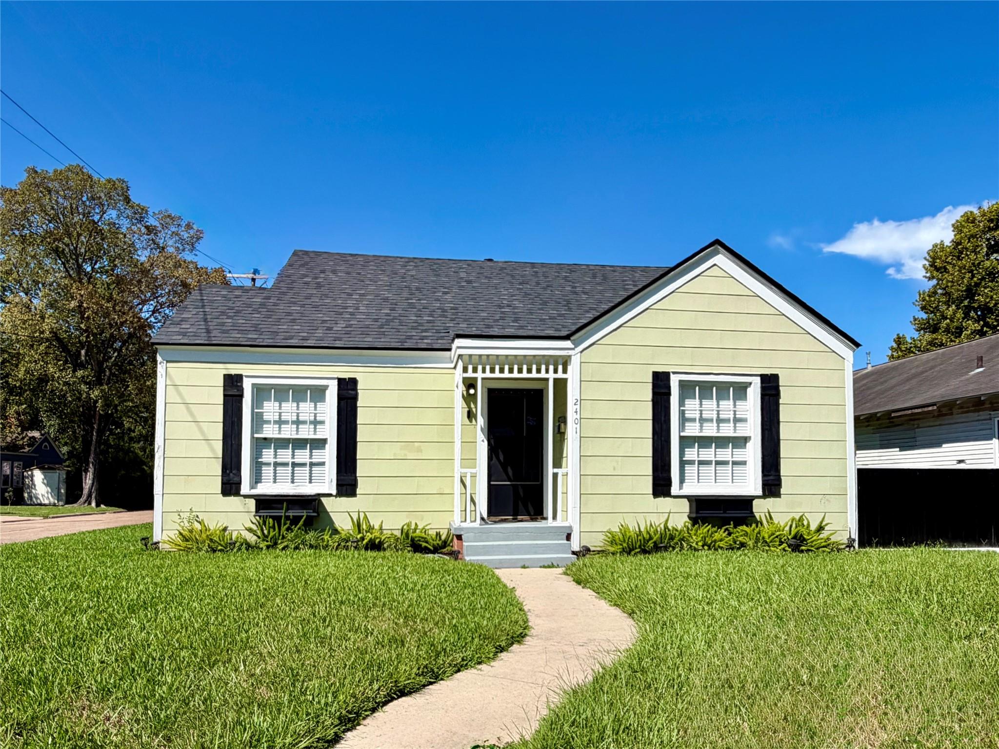 2401 Centennial Street — photo