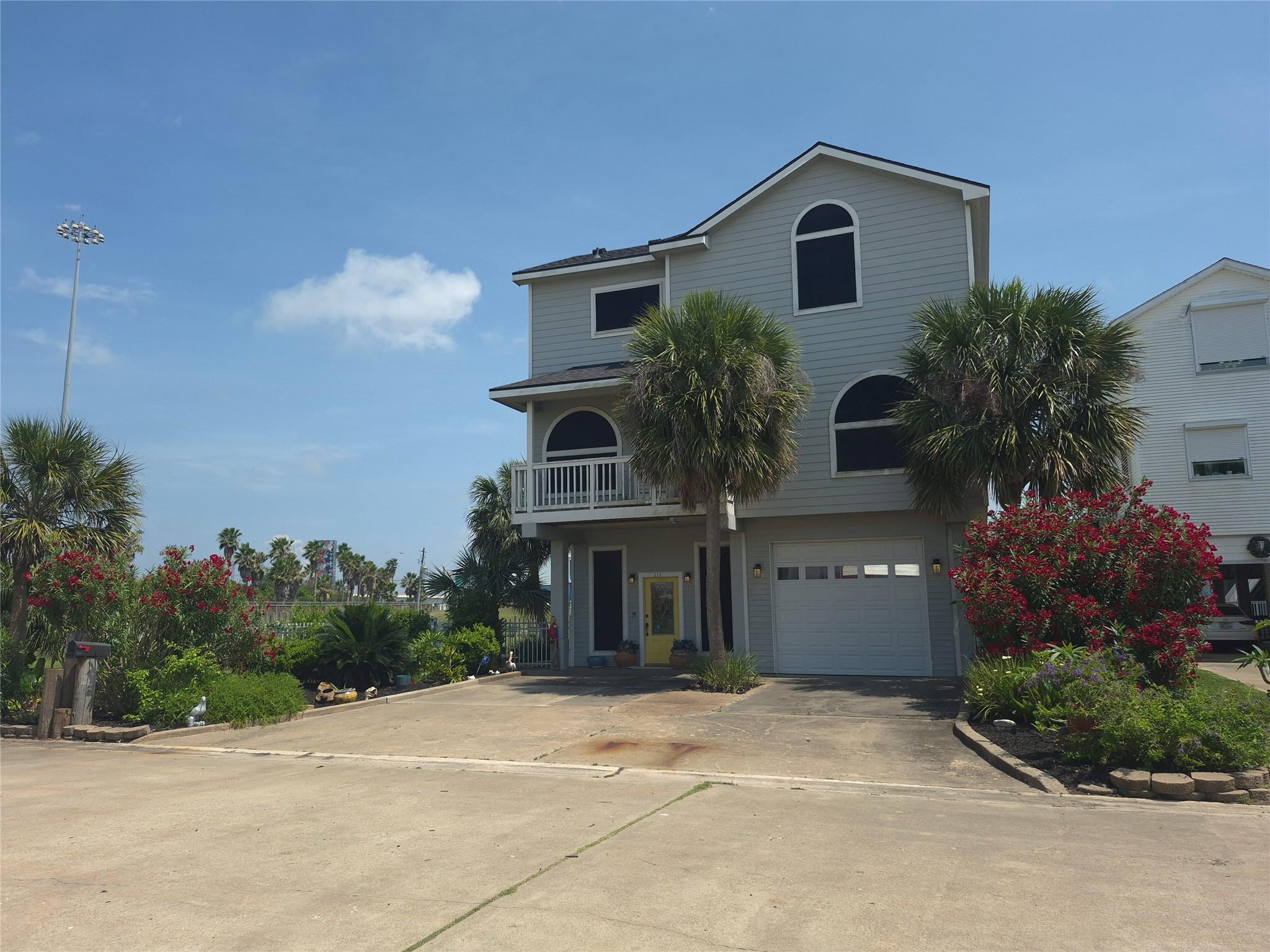111 Kona Drive — photo