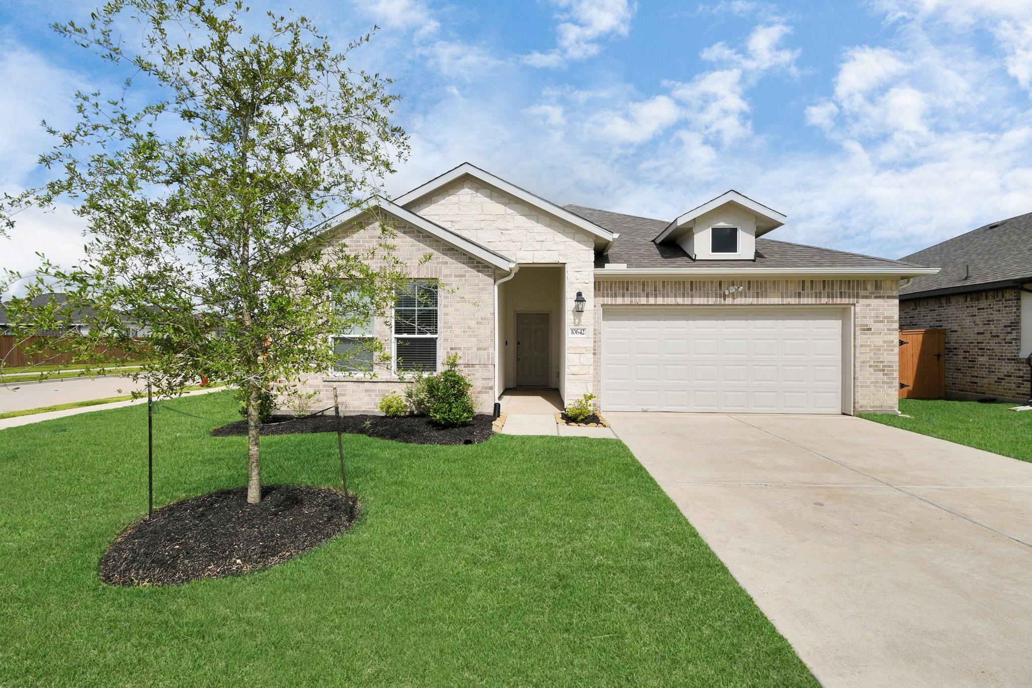 10642 Cascade Creek Drive — photo