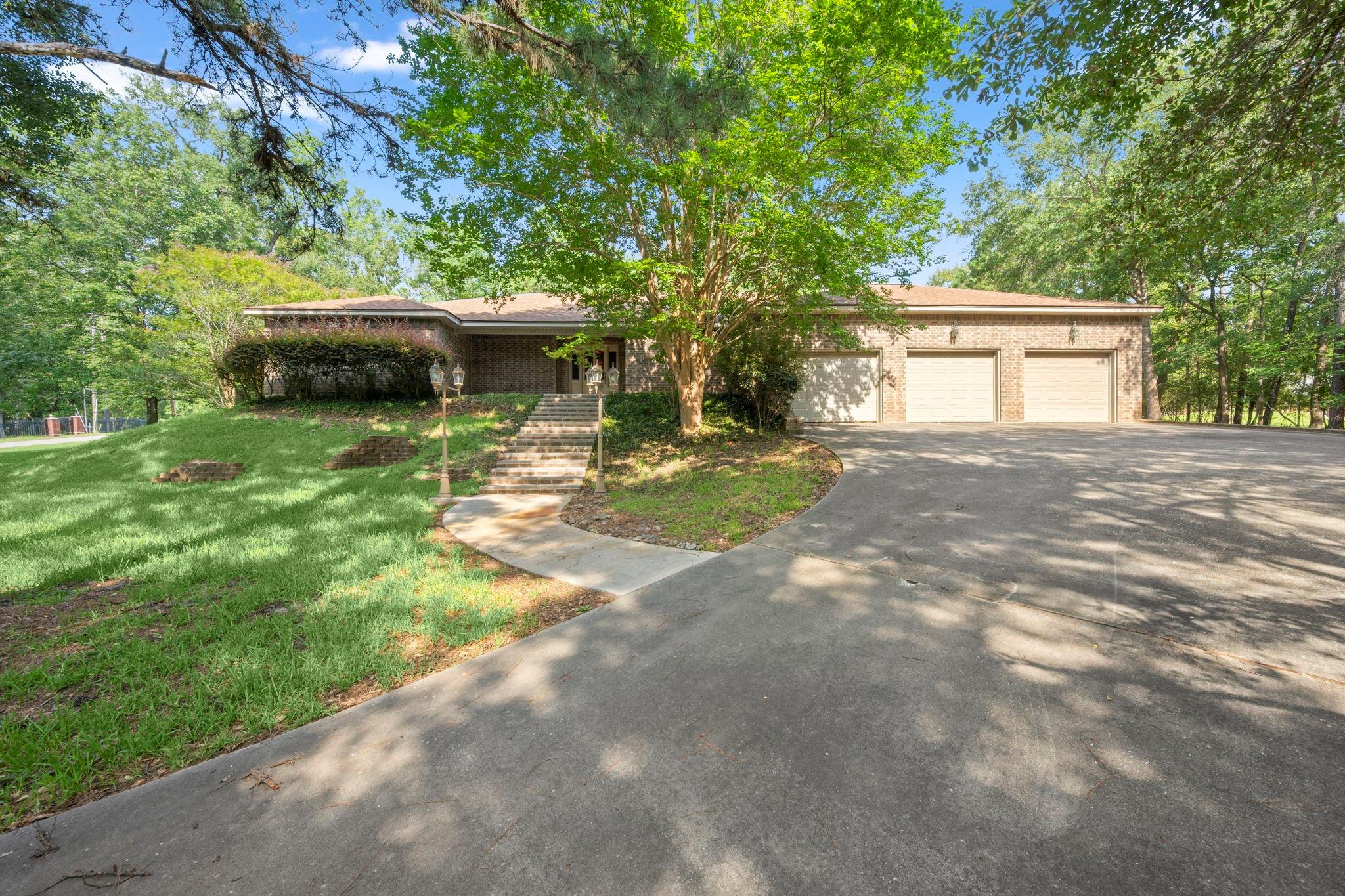 156 Magnolia Bend Drive — photo