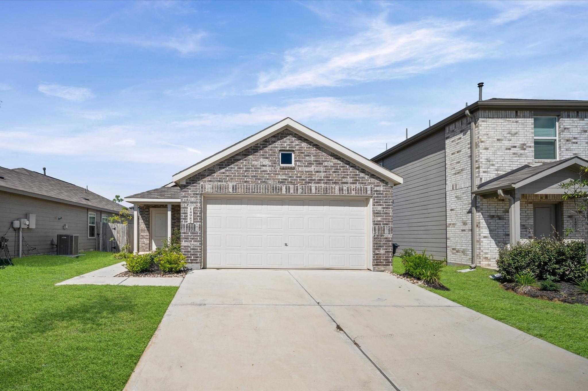 14982 N Ascot Bend Circle — photo
