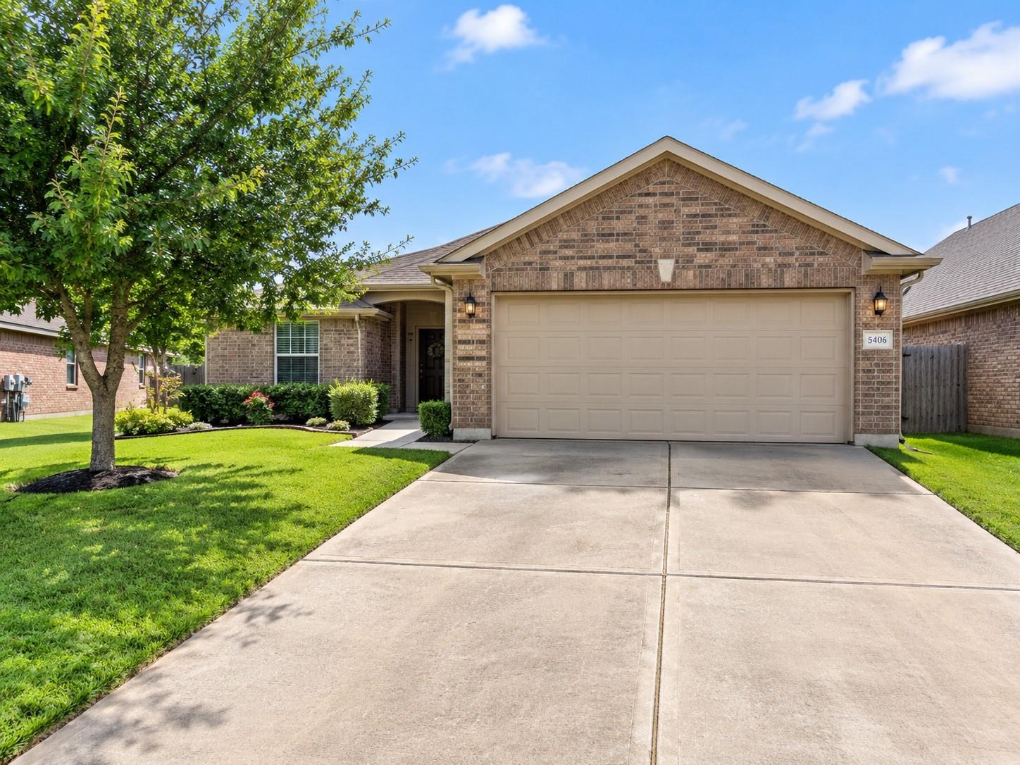 5406 Floral Valley Lane — photo