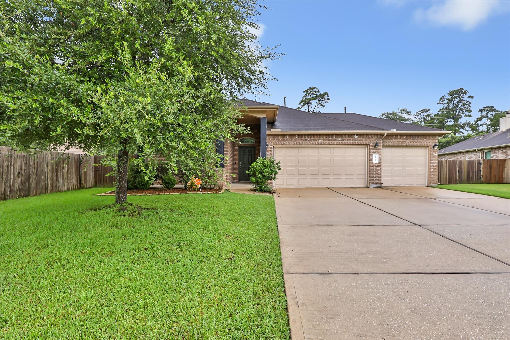 2207 Antler Trails Drive — photo
