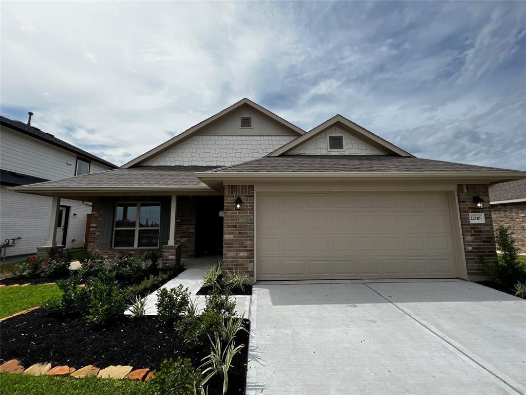 2209 Seneca Lake Drive — photo