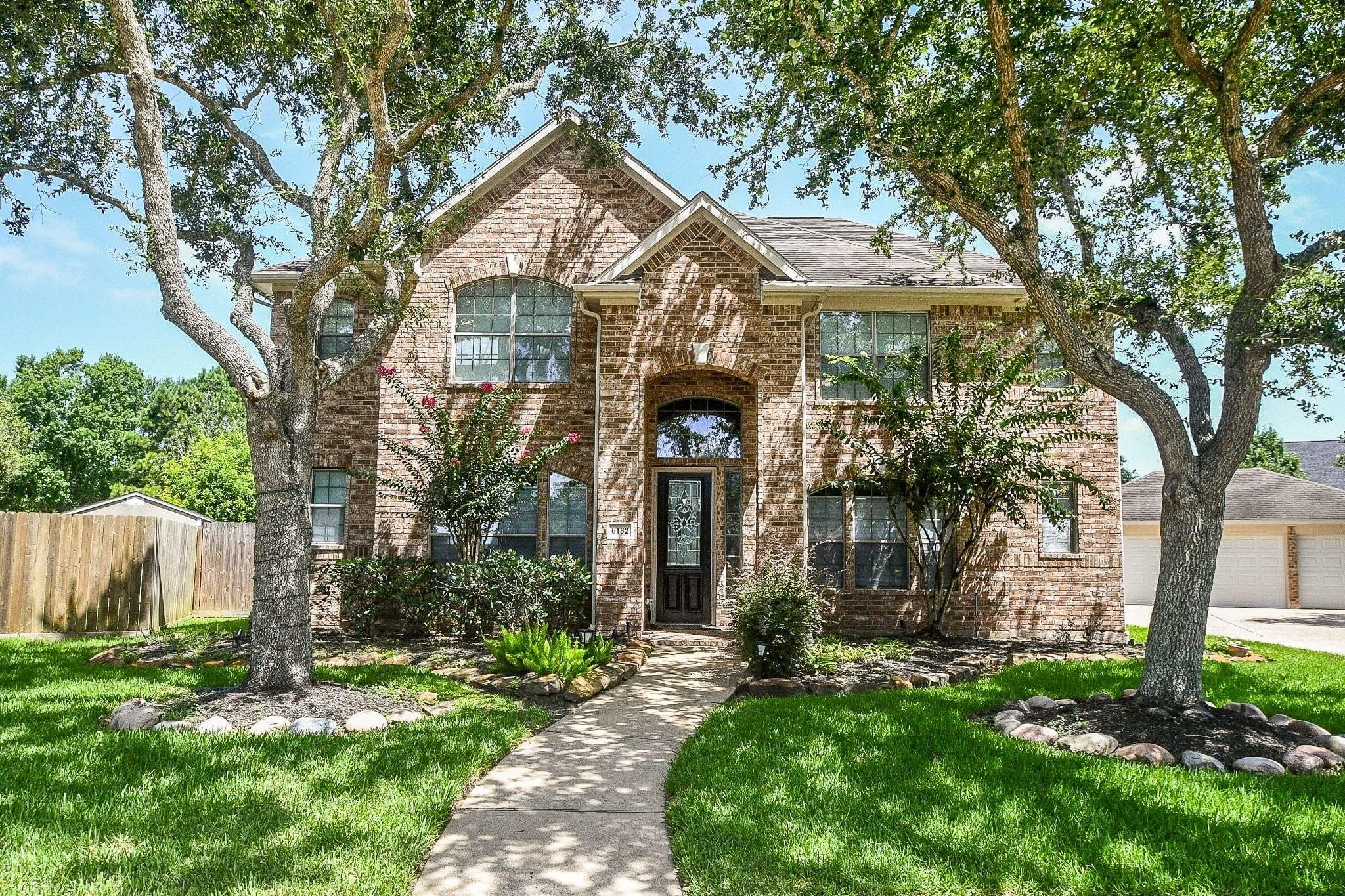 6132 Ramsay Lane — photo
