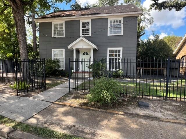 2415 White Oak Drive — photo