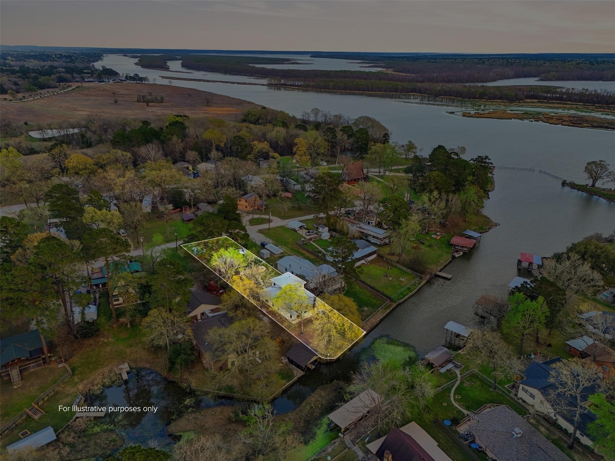 200 Cove View Drive — photo