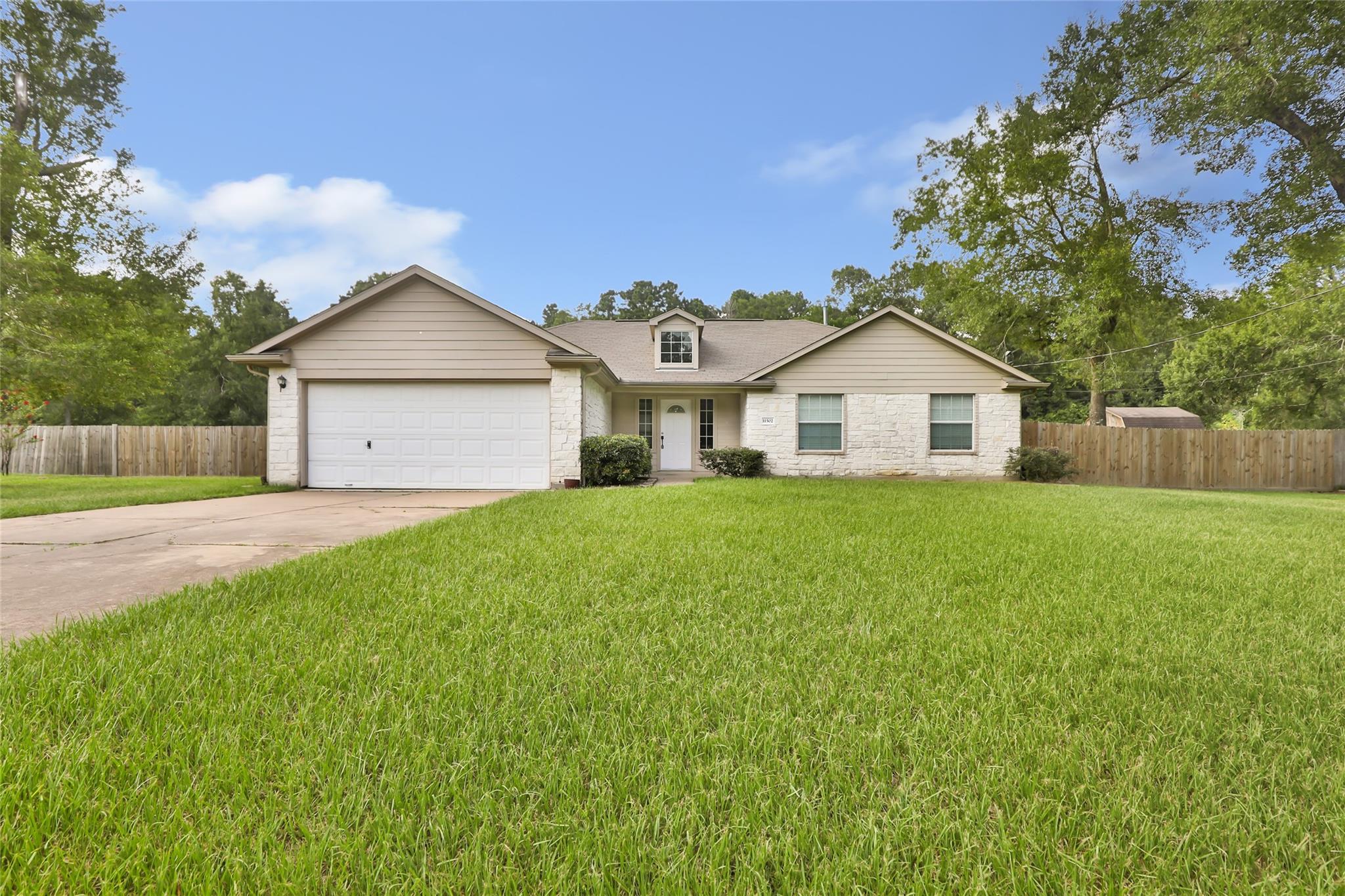 11502 Walraven Drive — photo