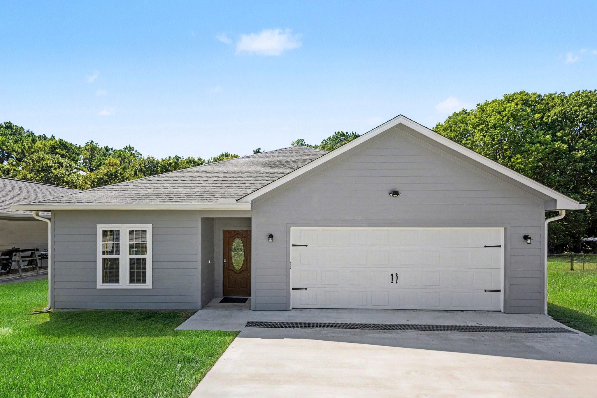 220 Hideaway Trail — photo