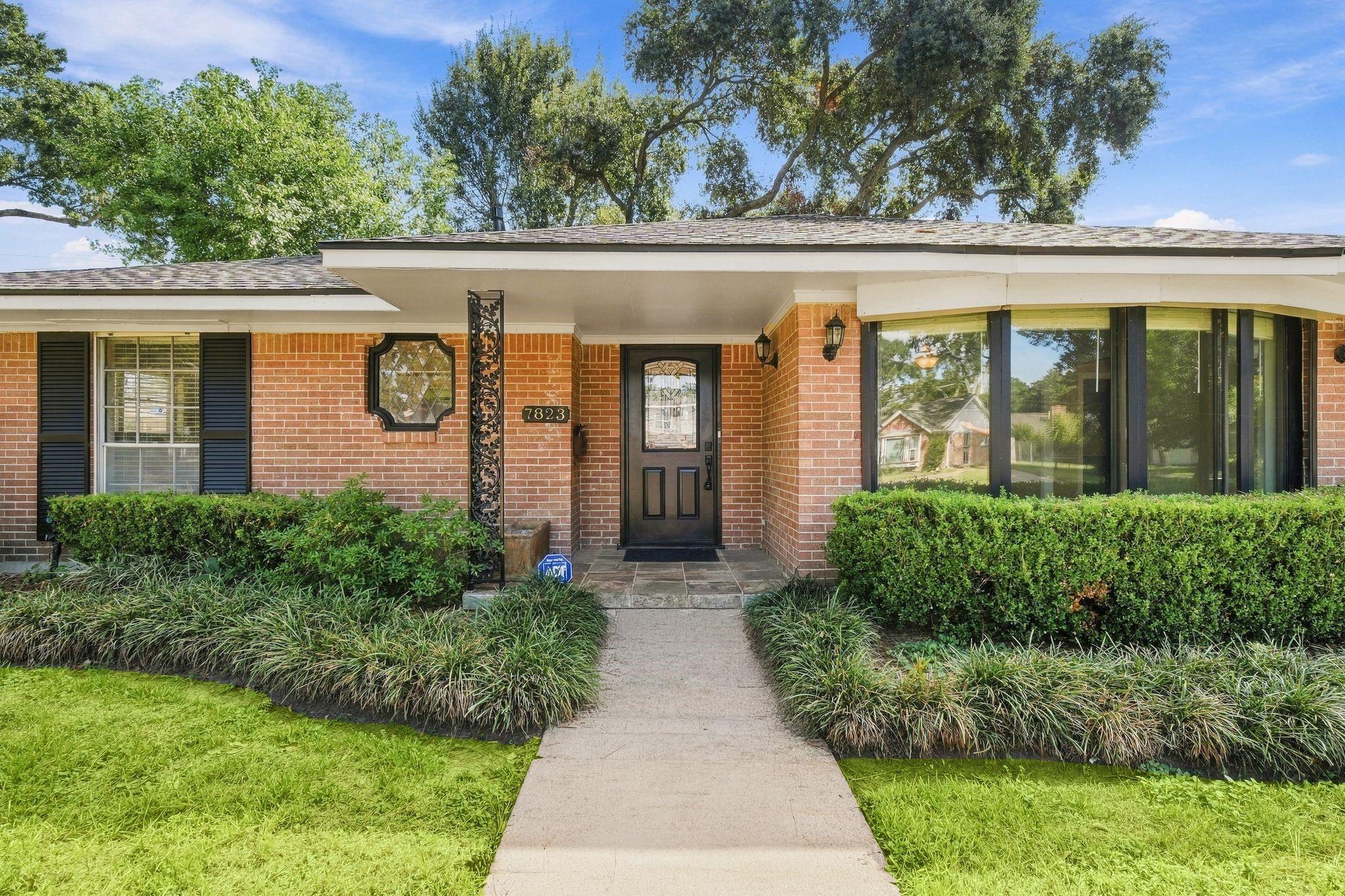 7823 Twin Hills Drive — photo