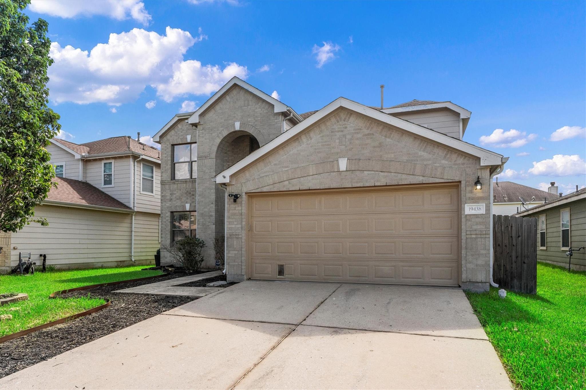 19438 Remington Prairie Drive — photo