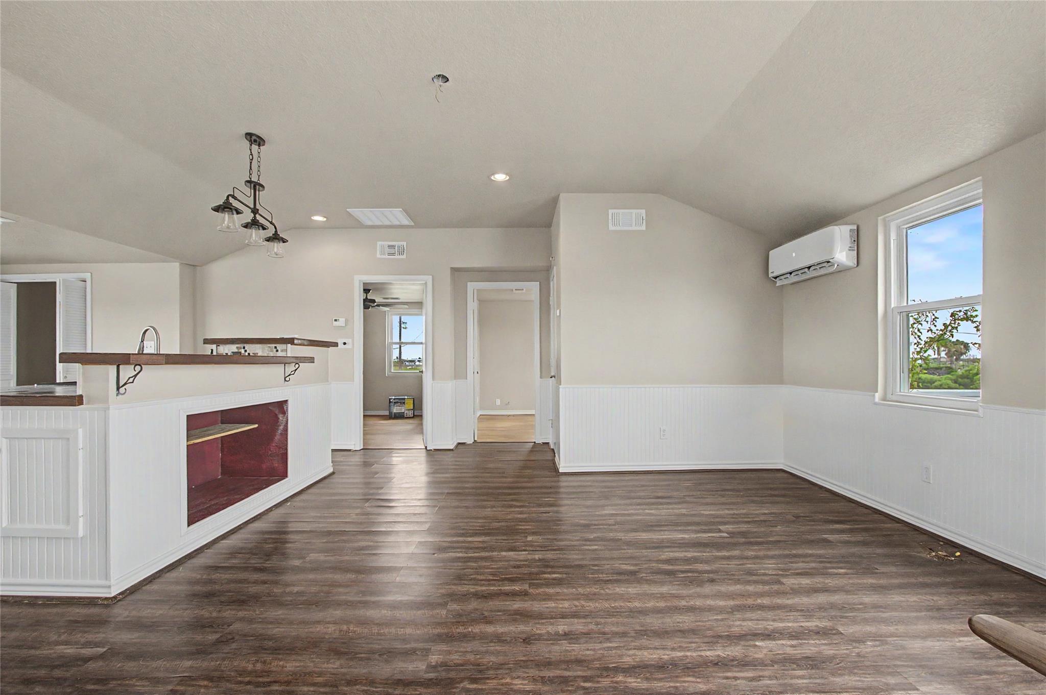 11 Chimaera Road — photo