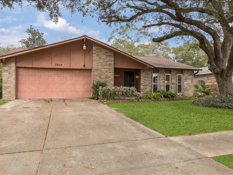 3902 Broken Elm Drive — photo