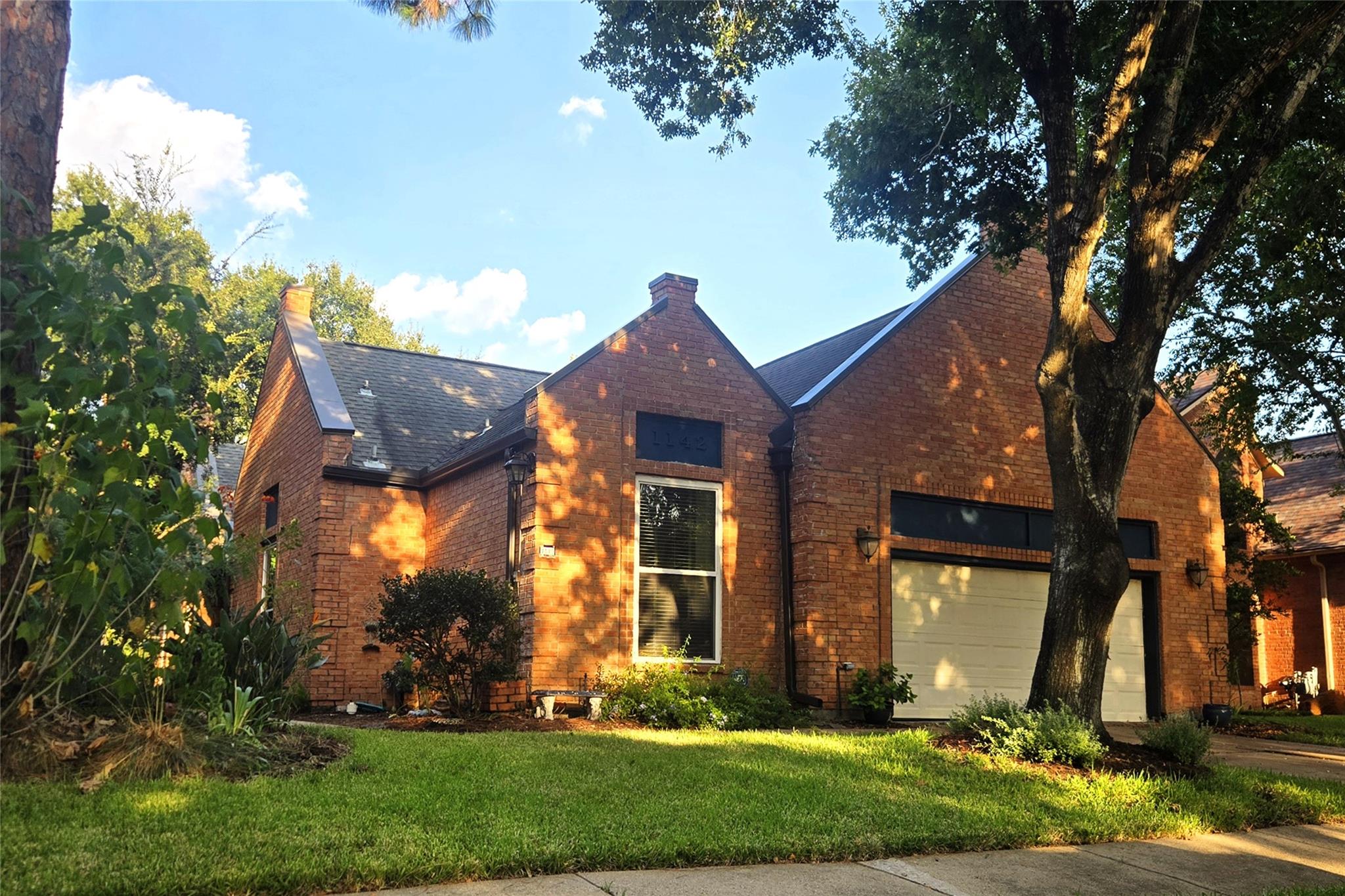 1142 Misty Lake Drive — photo