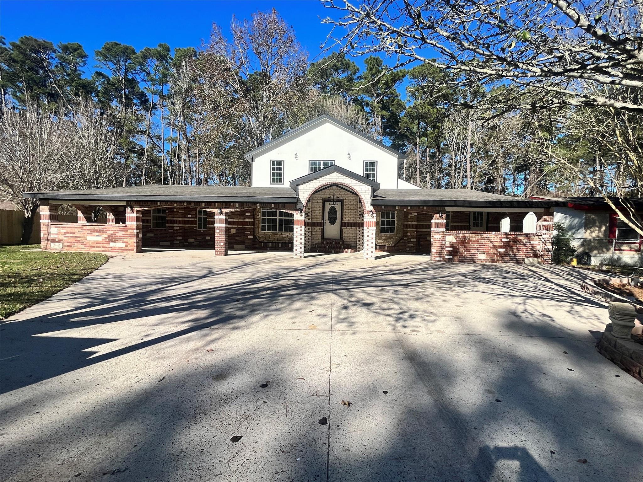 10811 River Oaks Drive — photo