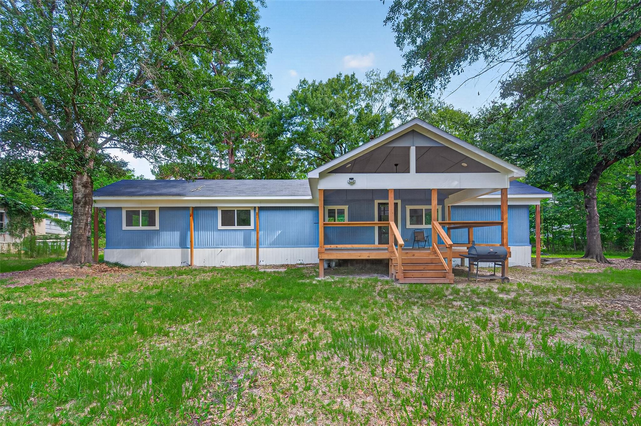 127 Pine Wood — photo