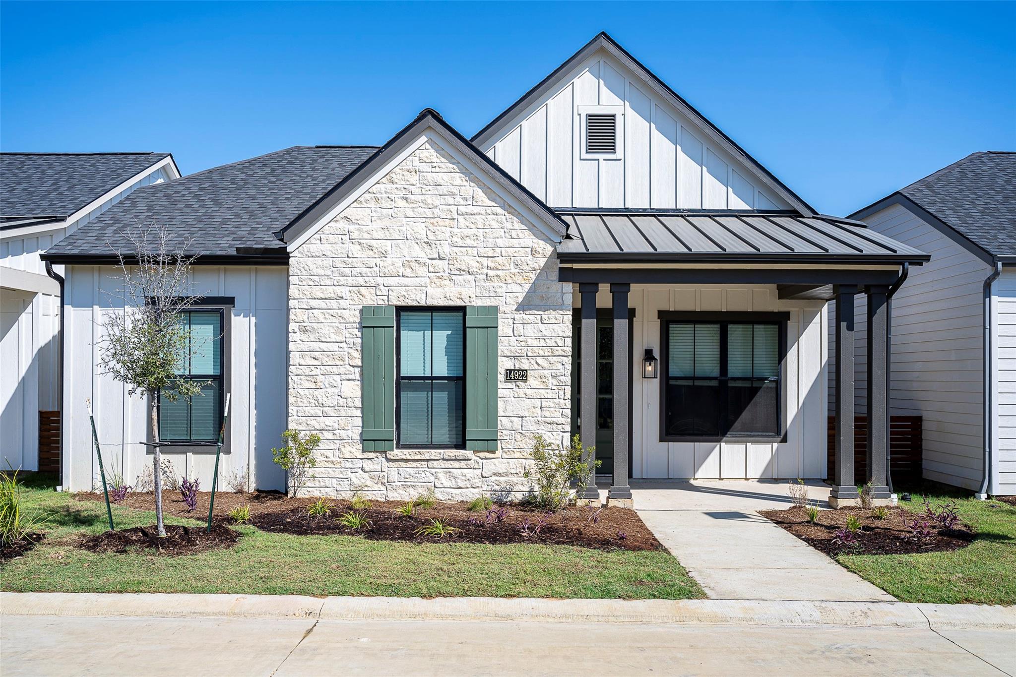 14918 Terra Grand Lane — photo
