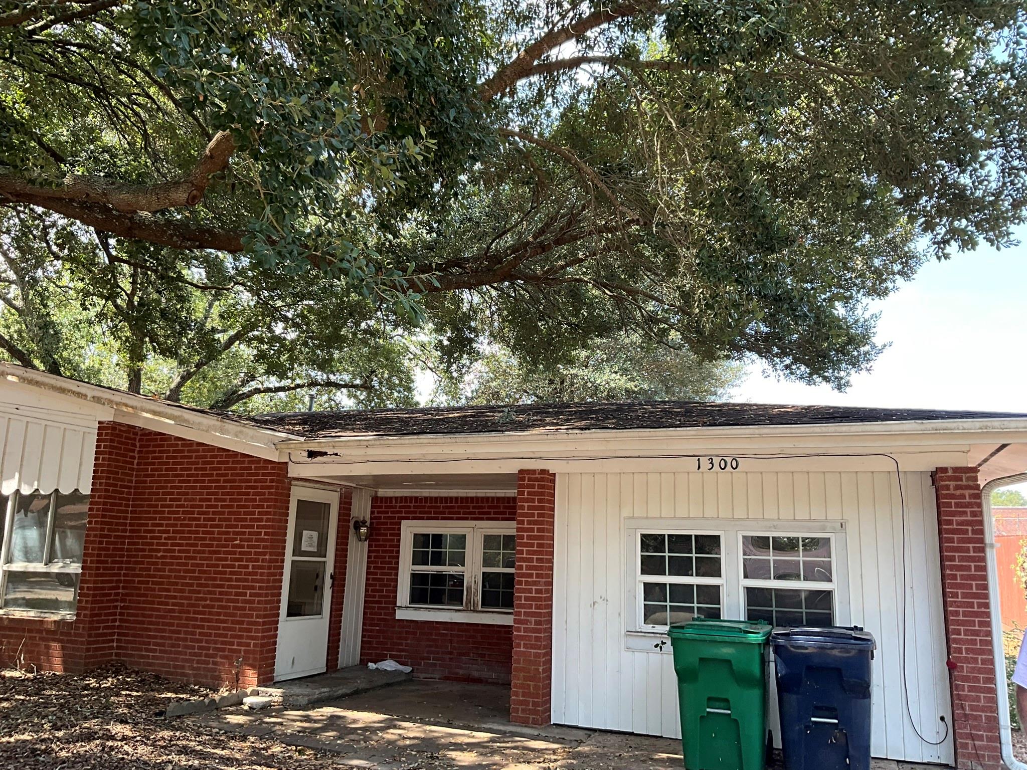1300 Tom Dee Street — photo