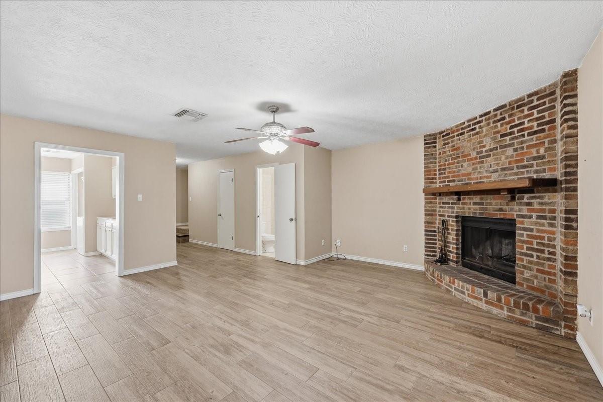 481 Moore, Vidor, TX 77662 — photo 3