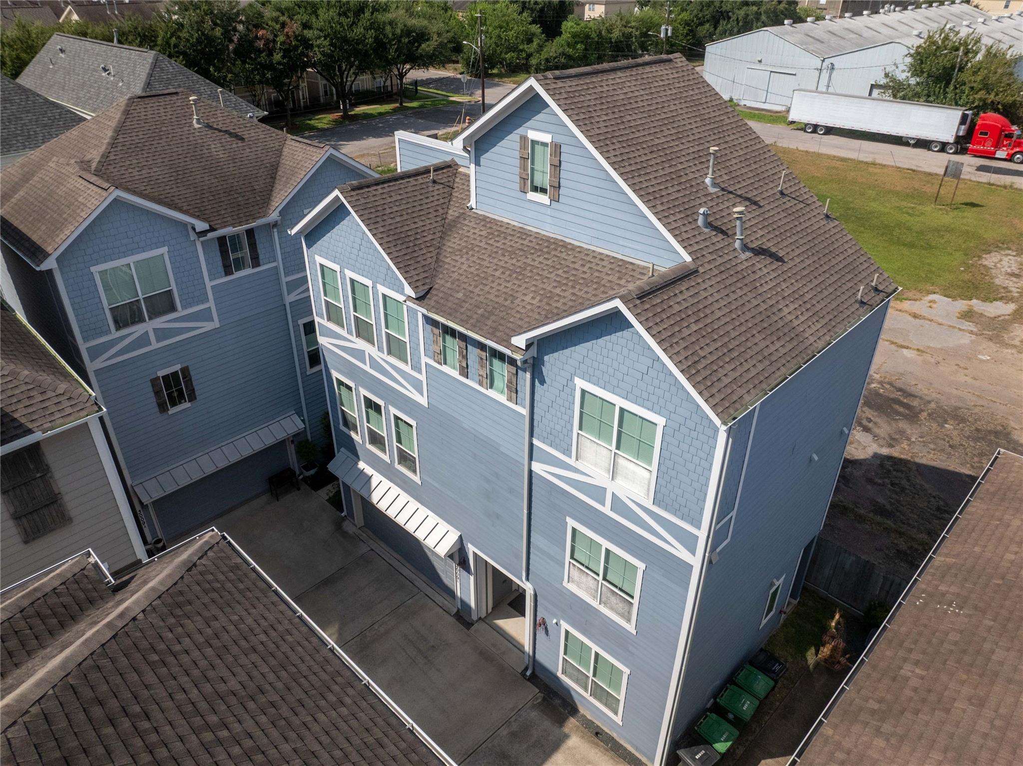 3009 Bell Street #B — photo